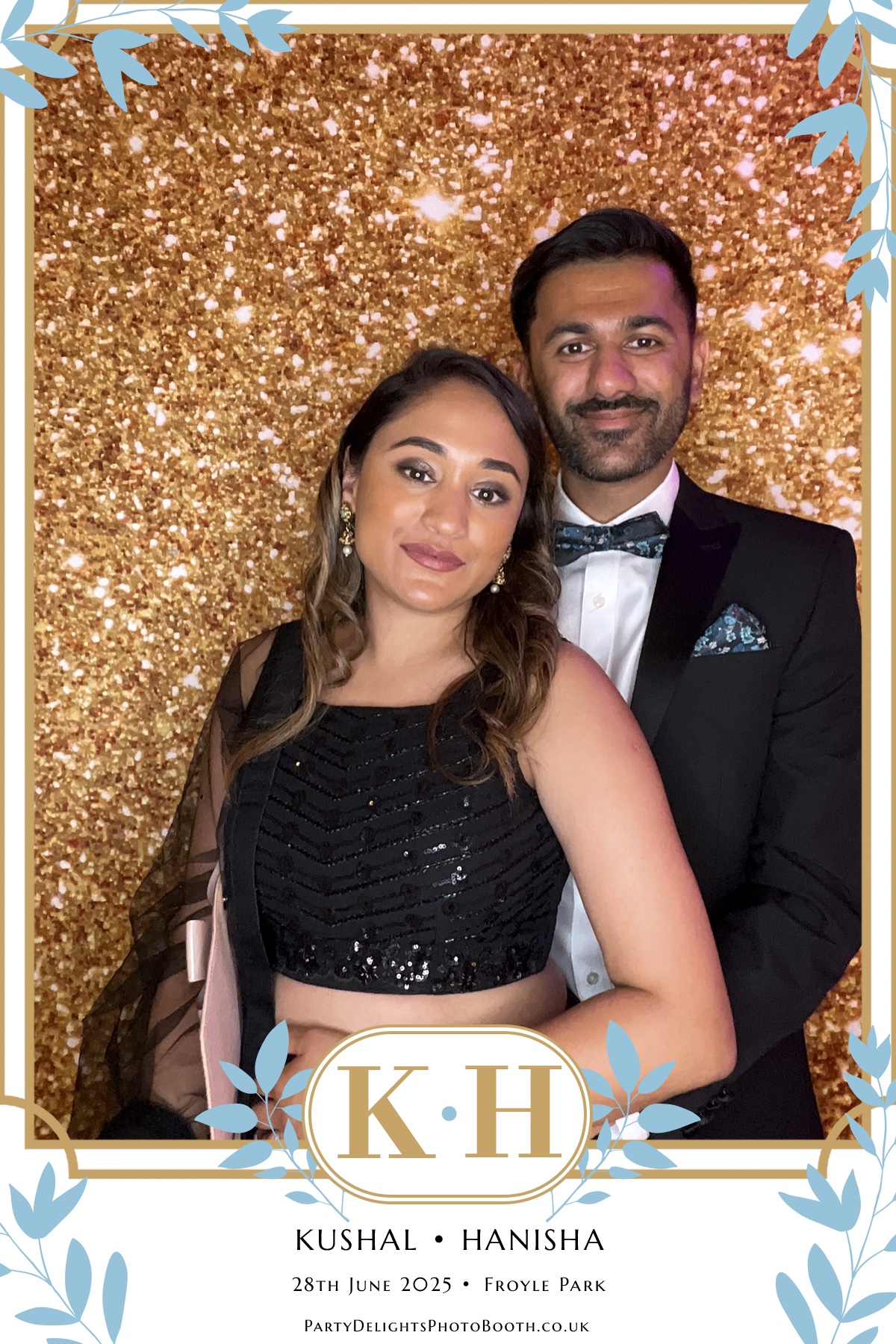 Kushal and Hanisha’s Wedding | View more photos from the event at gallery.partydelightsphotobooth.co.uk/u/PartyDelightsPhotoBooth/Kushal-and-Hanisha’s-Wedding