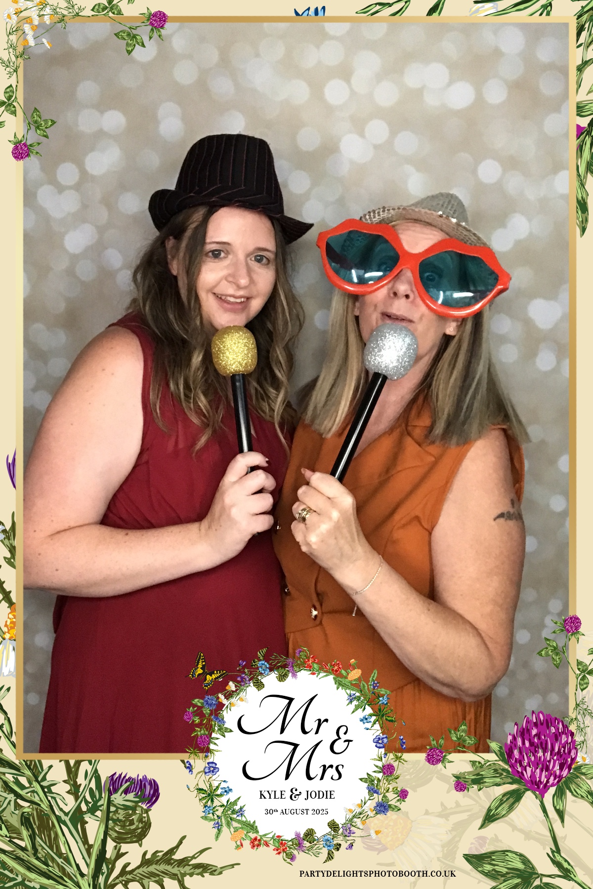 Kyle and Jodies Wedding | View more photos from the event at gallery.partydelightsphotobooth.co.uk/u/PartyDelightsPhotoBooth/Kyle-and-Jodies-Wedding