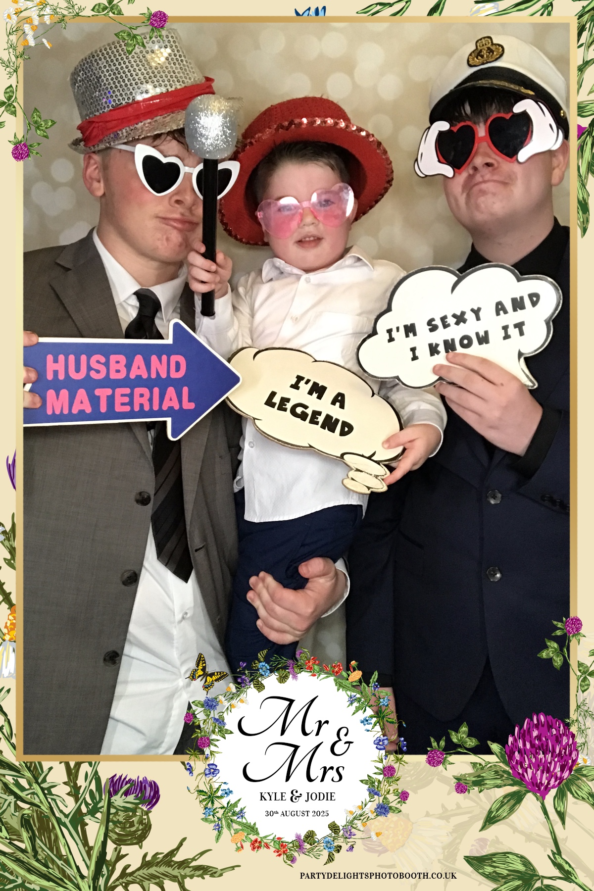 Kyle and Jodies Wedding | View more photos from the event at gallery.partydelightsphotobooth.co.uk/u/PartyDelightsPhotoBooth/Kyle-and-Jodies-Wedding