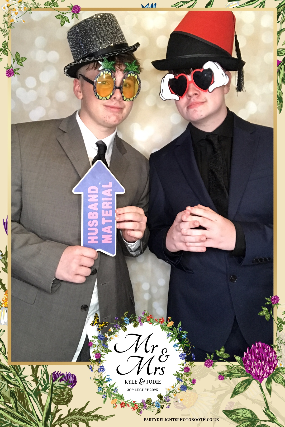 Kyle and Jodies Wedding | View more photos from the event at gallery.partydelightsphotobooth.co.uk/u/PartyDelightsPhotoBooth/Kyle-and-Jodies-Wedding