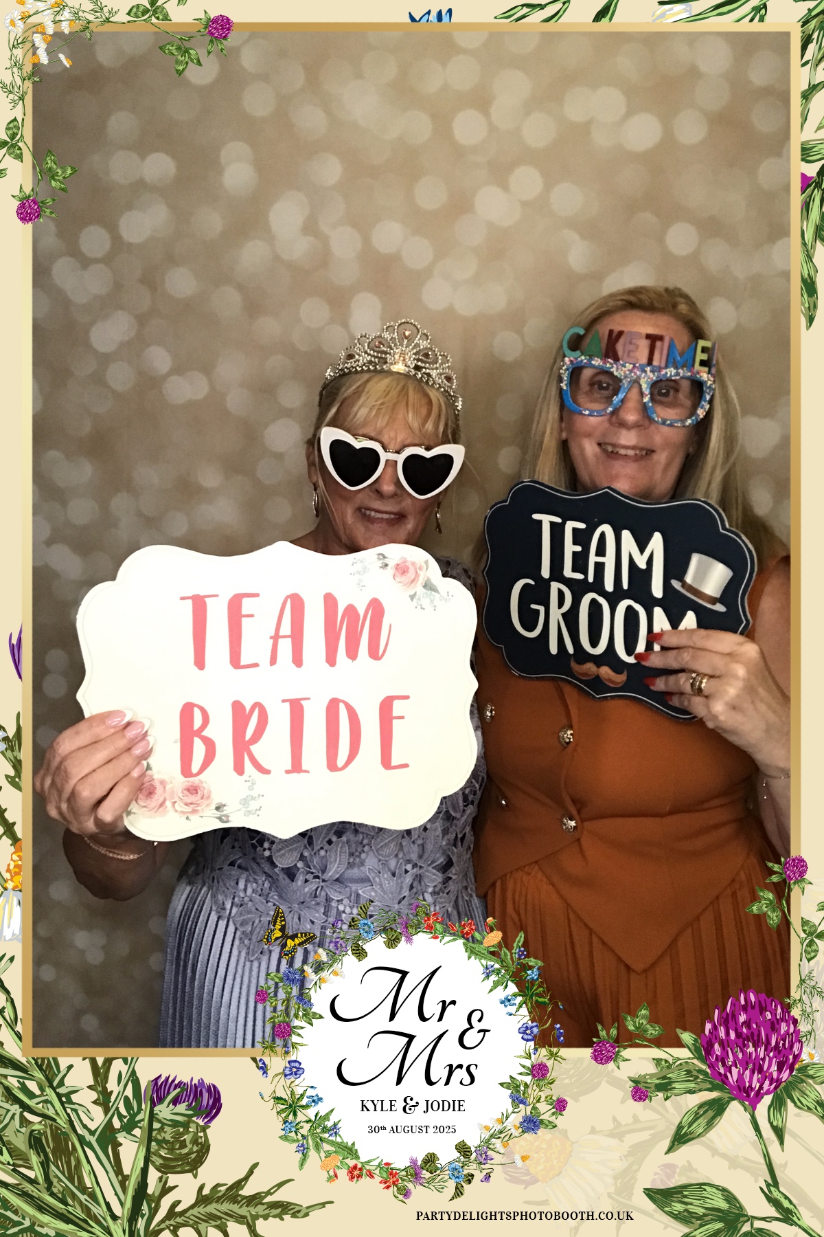 Kyle and Jodies Wedding | View more photos from the event at gallery.partydelightsphotobooth.co.uk/u/PartyDelightsPhotoBooth/Kyle-and-Jodies-Wedding