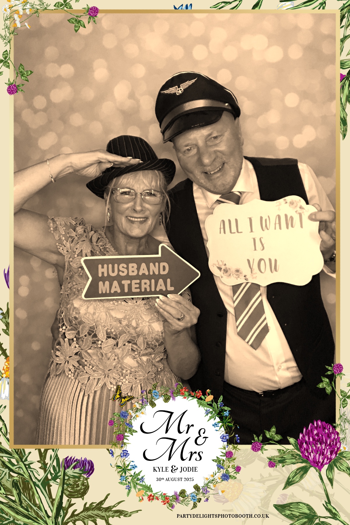 Kyle and Jodies Wedding | View more photos from the event at gallery.partydelightsphotobooth.co.uk/u/PartyDelightsPhotoBooth/Kyle-and-Jodies-Wedding