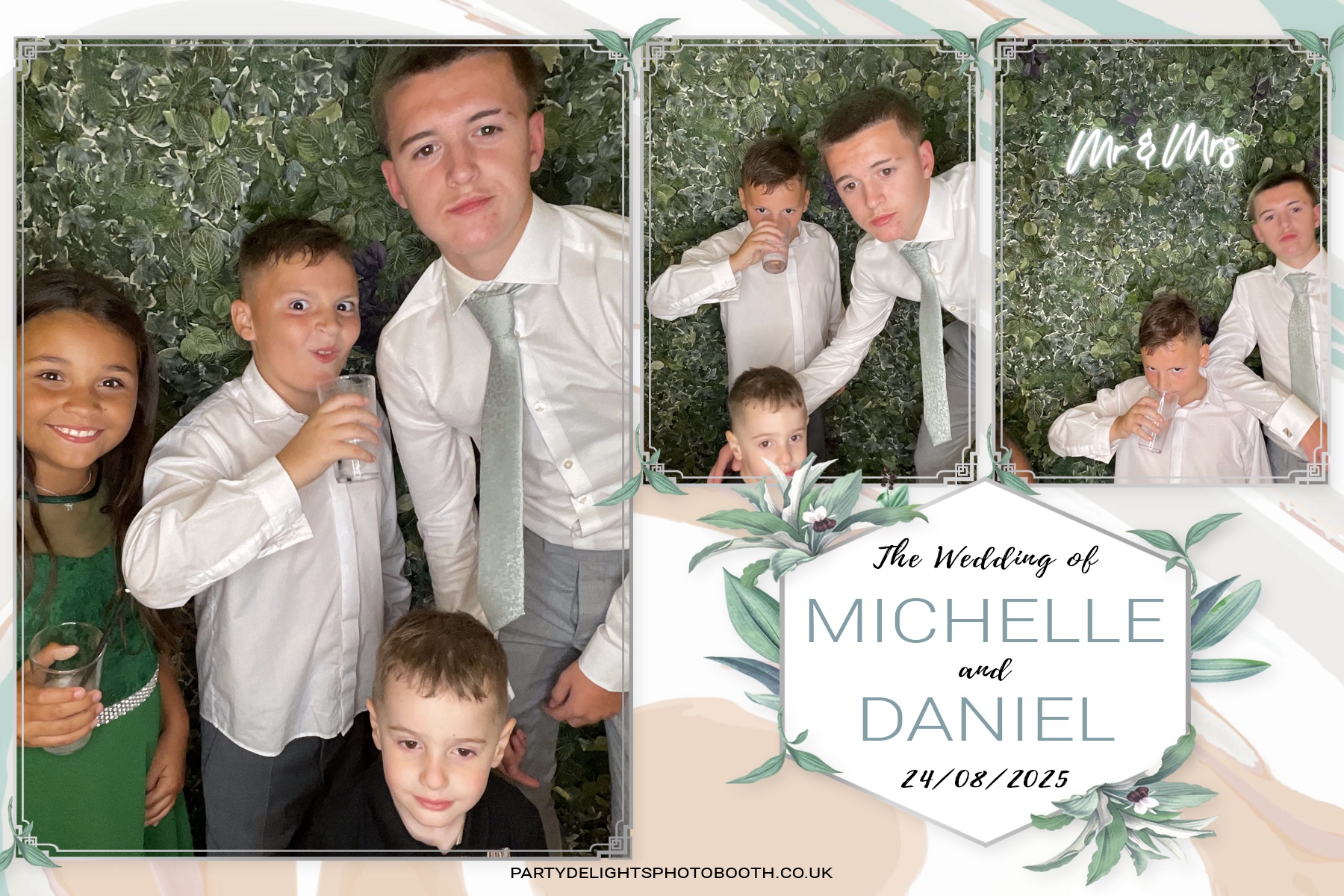 Michelle and Daniel's Wedding | View more photos from the event at gallery.partydelightsphotobooth.co.uk/u/PartyDelightsPhotoBooth/Michelle-and-Daniels-Wedding