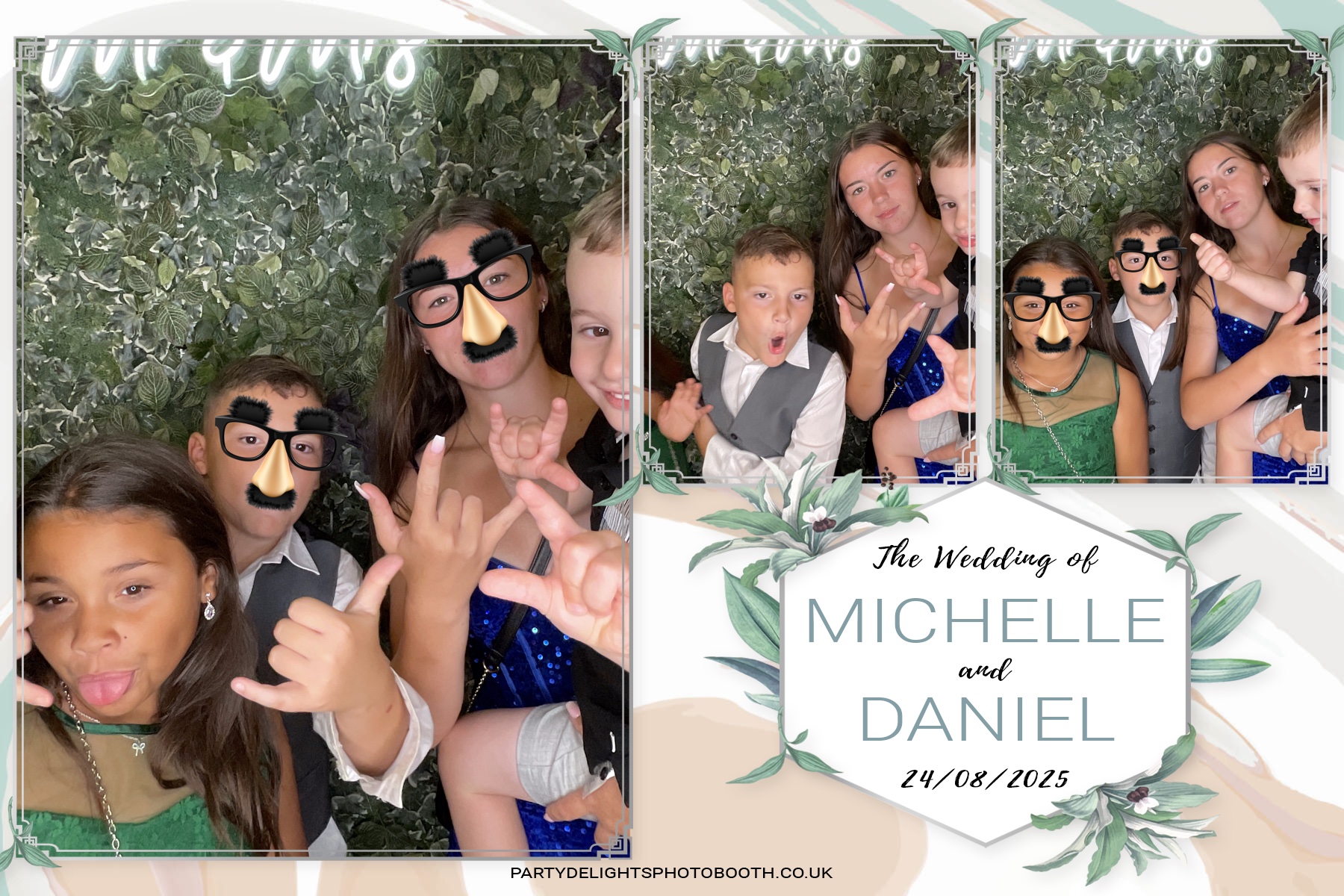 Michelle and Daniel's Wedding | View more photos from the event at gallery.partydelightsphotobooth.co.uk/u/PartyDelightsPhotoBooth/Michelle-and-Daniels-Wedding