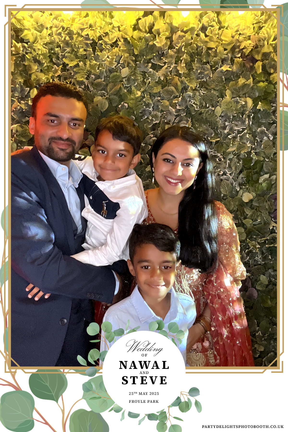 Nawal and Steve’s wedding | View more photos from the event at gallery.partydelightsphotobooth.co.uk/u/PartyDelightsPhotoBooth/Nawal-and-Steve’s-wedding