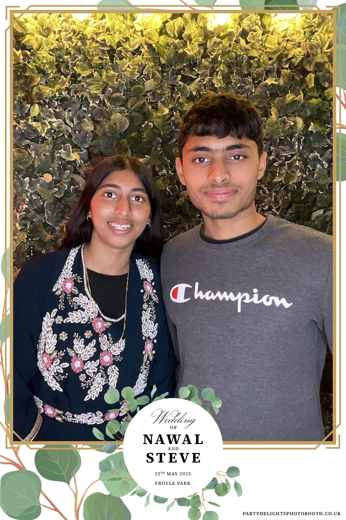Nawal and Steve’s wedding | View more photos from the event at gallery.partydelightsphotobooth.co.uk/u/PartyDelightsPhotoBooth/Nawal-and-Steve’s-wedding
