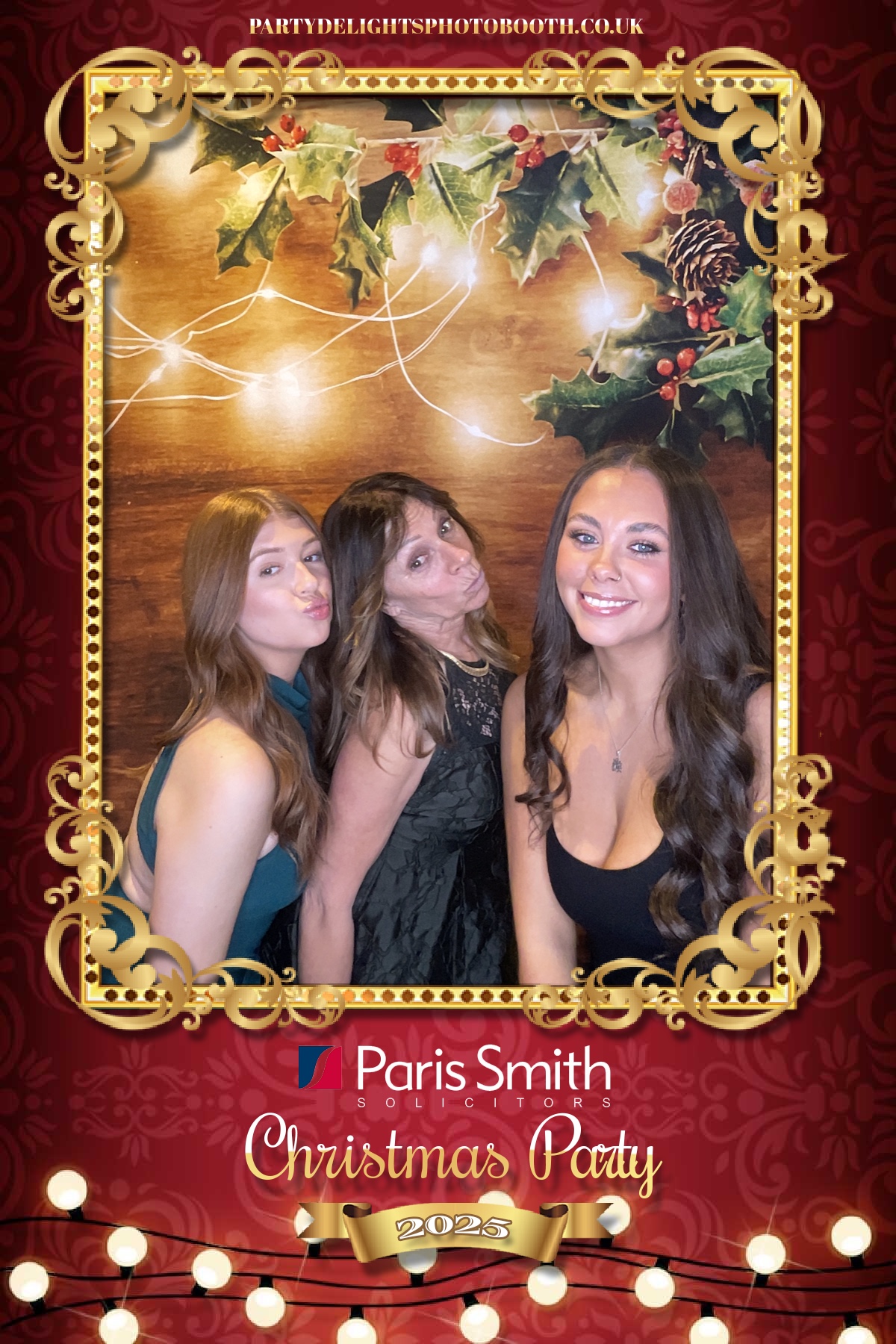 Paris Smith Christmas Party 2025 | View more photos from the event at gallery.partydelightsphotobooth.co.uk/u/PartyDelightsPhotoBooth/Paris-Smith-Christmas-Party-2025