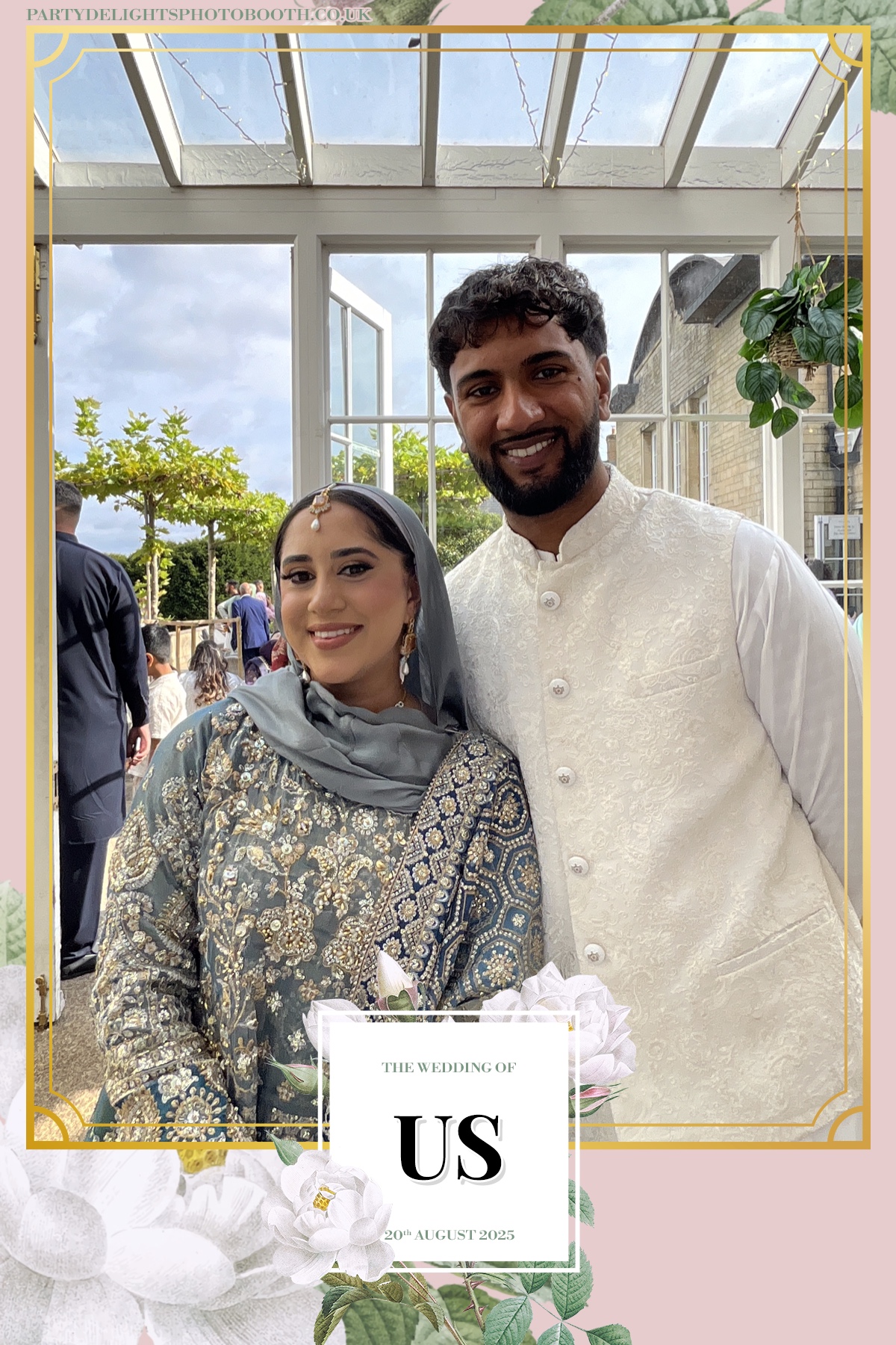 Safa & Usma Wedding | View more photos from the event at gallery.partydelightsphotobooth.co.uk/u/PartyDelightsPhotoBooth/Safa-Usma-Wedding