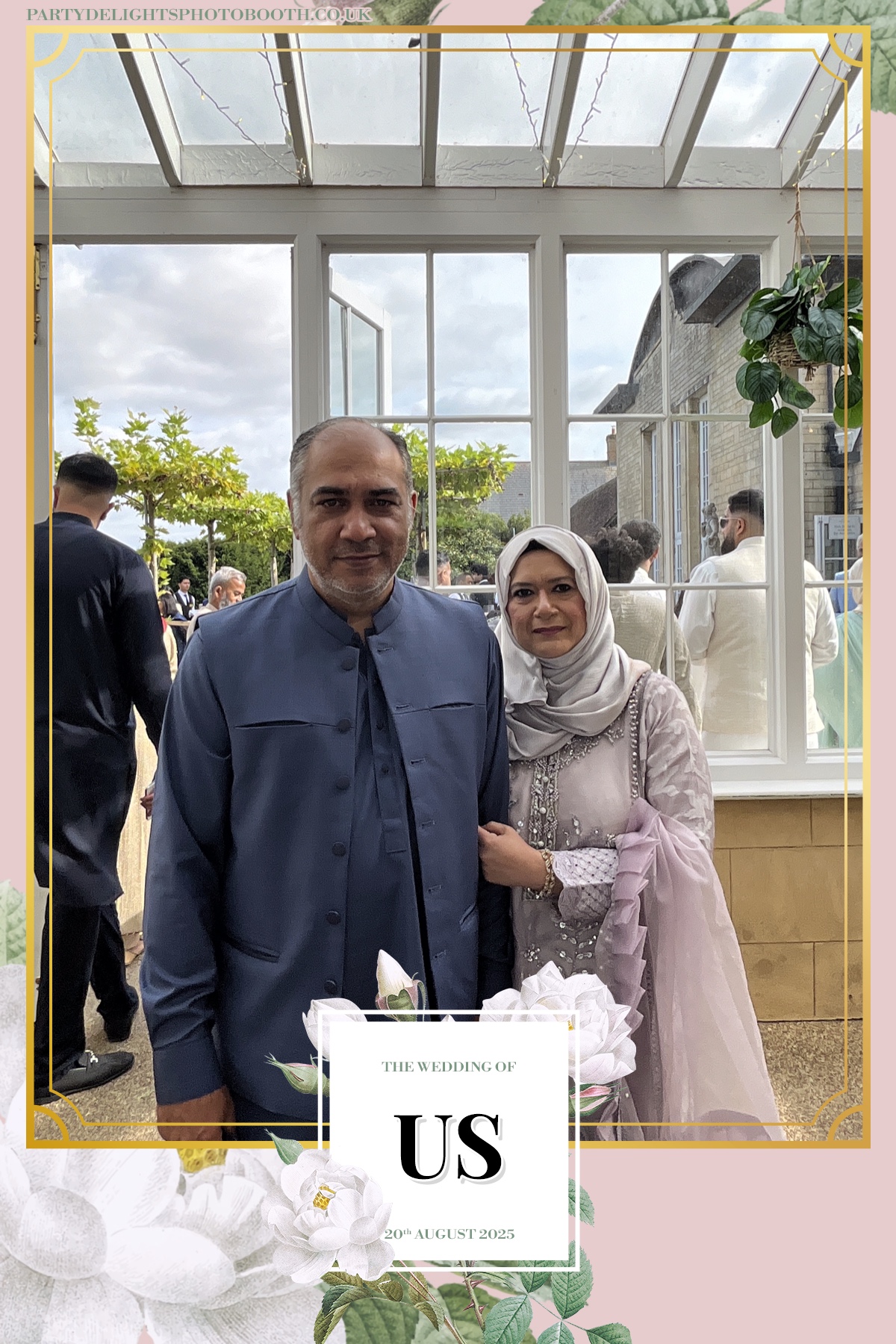 Safa & Usma Wedding | View more photos from the event at gallery.partydelightsphotobooth.co.uk/u/PartyDelightsPhotoBooth/Safa-Usma-Wedding
