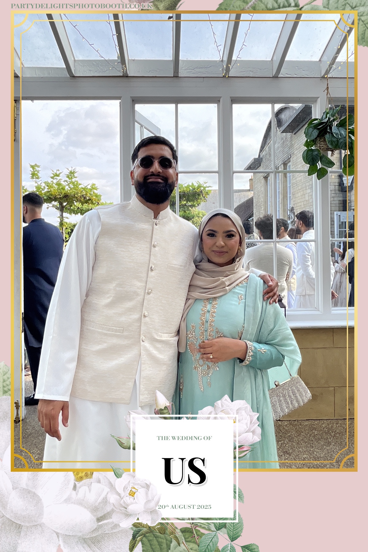 Safa & Usma Wedding | View more photos from the event at gallery.partydelightsphotobooth.co.uk/u/PartyDelightsPhotoBooth/Safa-Usma-Wedding