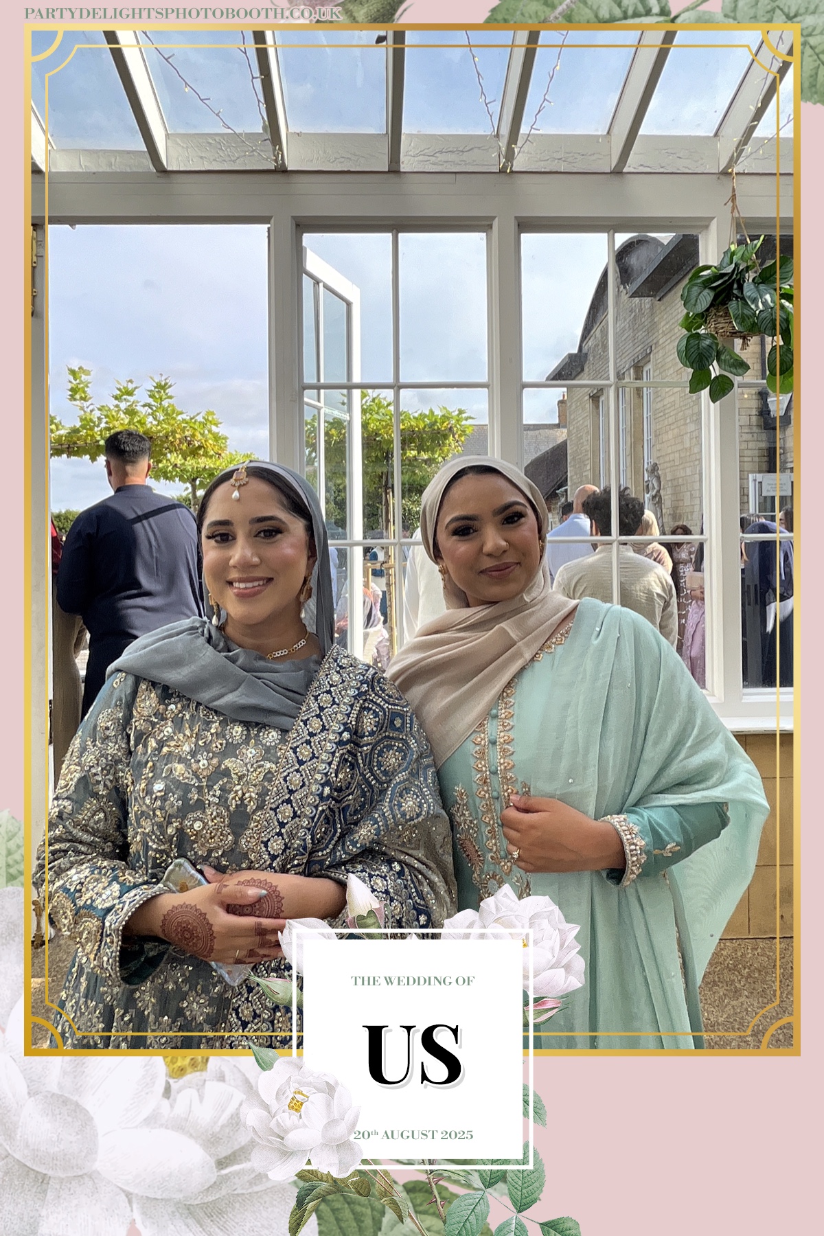 Safa & Usma Wedding | View more photos from the event at gallery.partydelightsphotobooth.co.uk/u/PartyDelightsPhotoBooth/Safa-Usma-Wedding