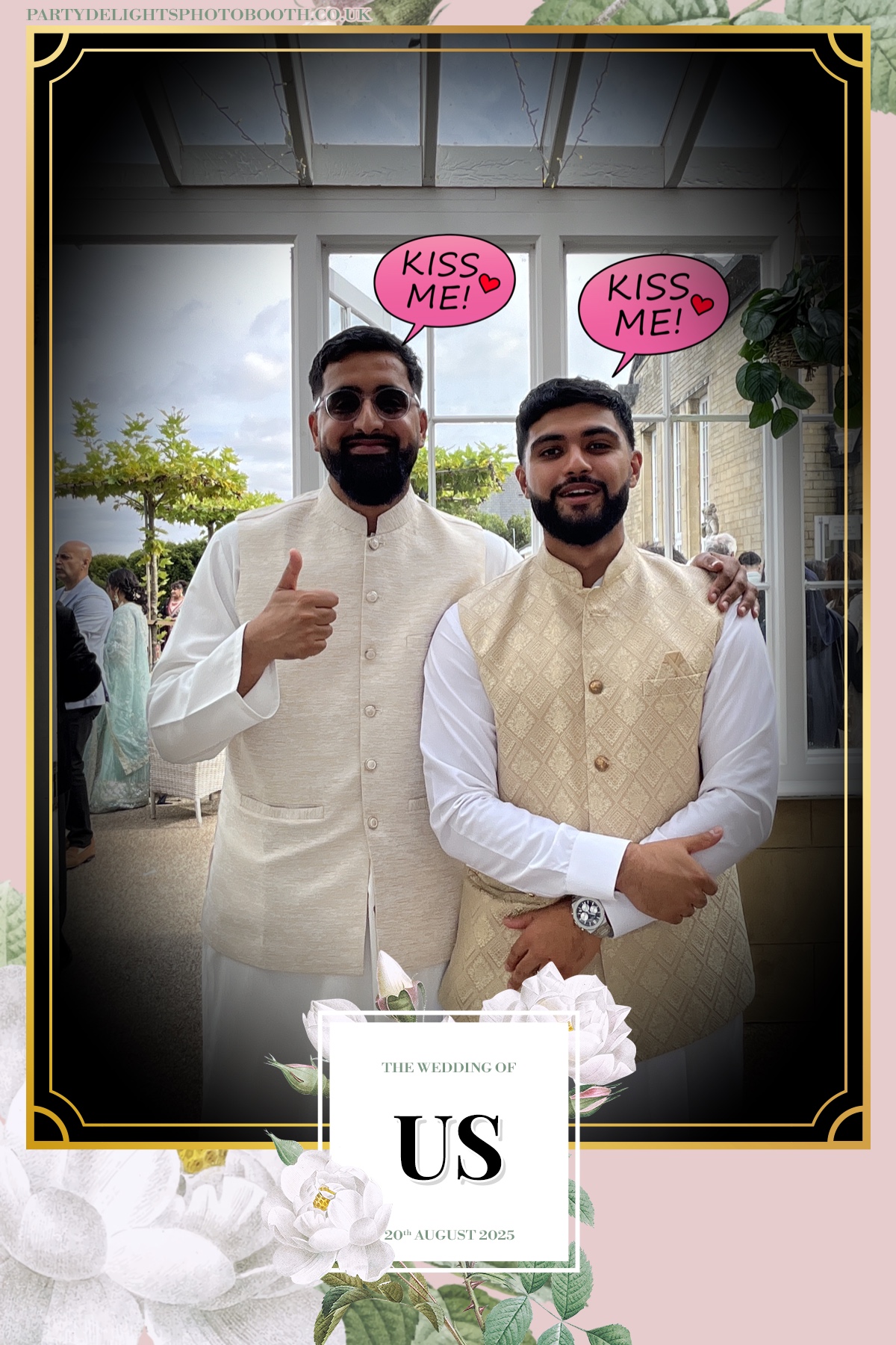 Safa & Usma Wedding | View more photos from the event at gallery.partydelightsphotobooth.co.uk/u/PartyDelightsPhotoBooth/Safa-Usma-Wedding