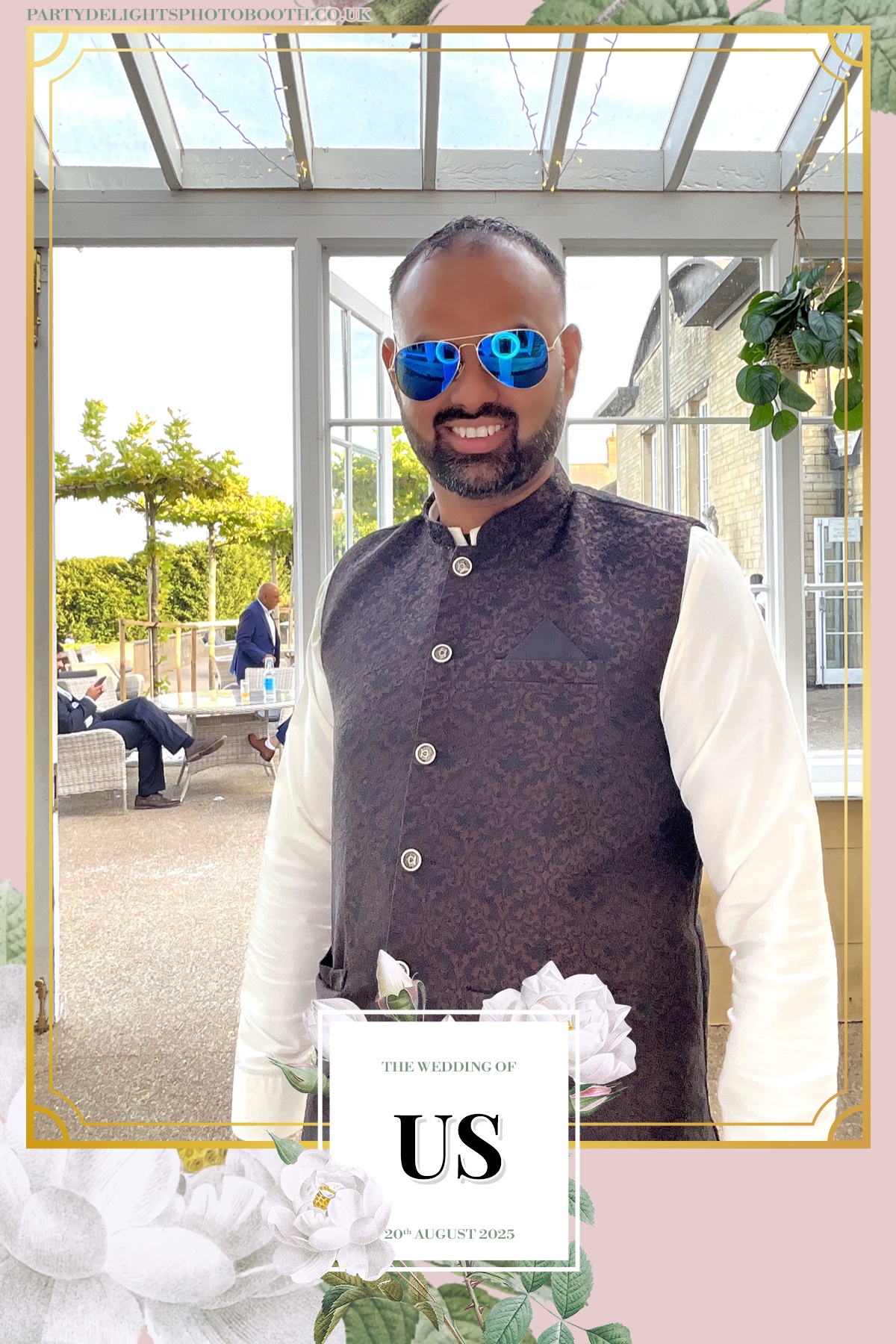 Safa & Usma Wedding | View more photos from the event at gallery.partydelightsphotobooth.co.uk/u/PartyDelightsPhotoBooth/Safa-Usma-Wedding