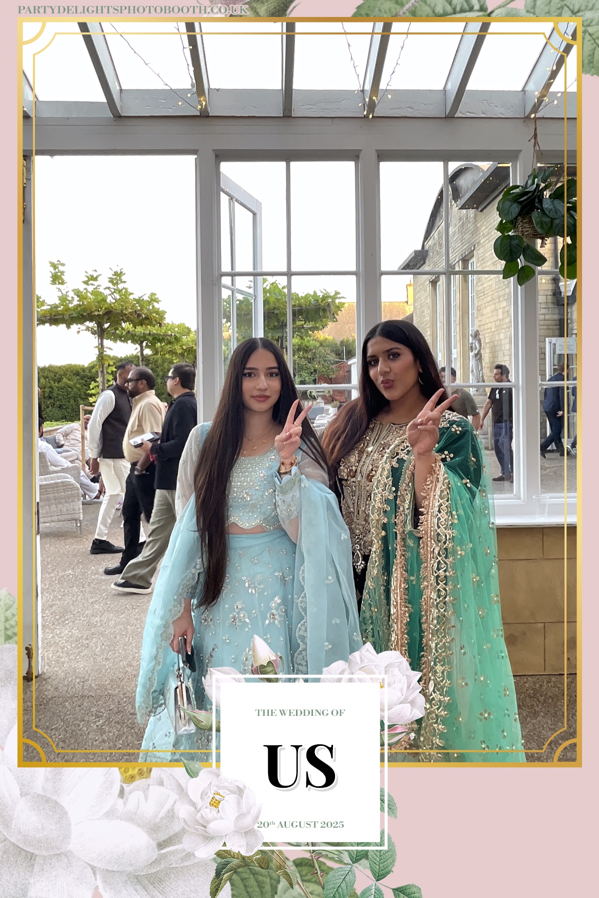 Safa & Usma Wedding | View more photos from the event at gallery.partydelightsphotobooth.co.uk/u/PartyDelightsPhotoBooth/Safa-Usma-Wedding