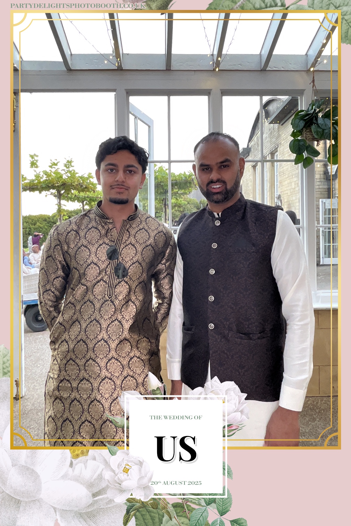 Safa & Usma Wedding | View more photos from the event at gallery.partydelightsphotobooth.co.uk/u/PartyDelightsPhotoBooth/Safa-Usma-Wedding