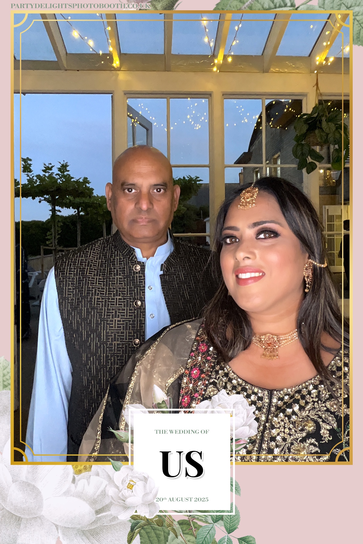 Safa & Usma Wedding | View more photos from the event at gallery.partydelightsphotobooth.co.uk/u/PartyDelightsPhotoBooth/Safa-Usma-Wedding
