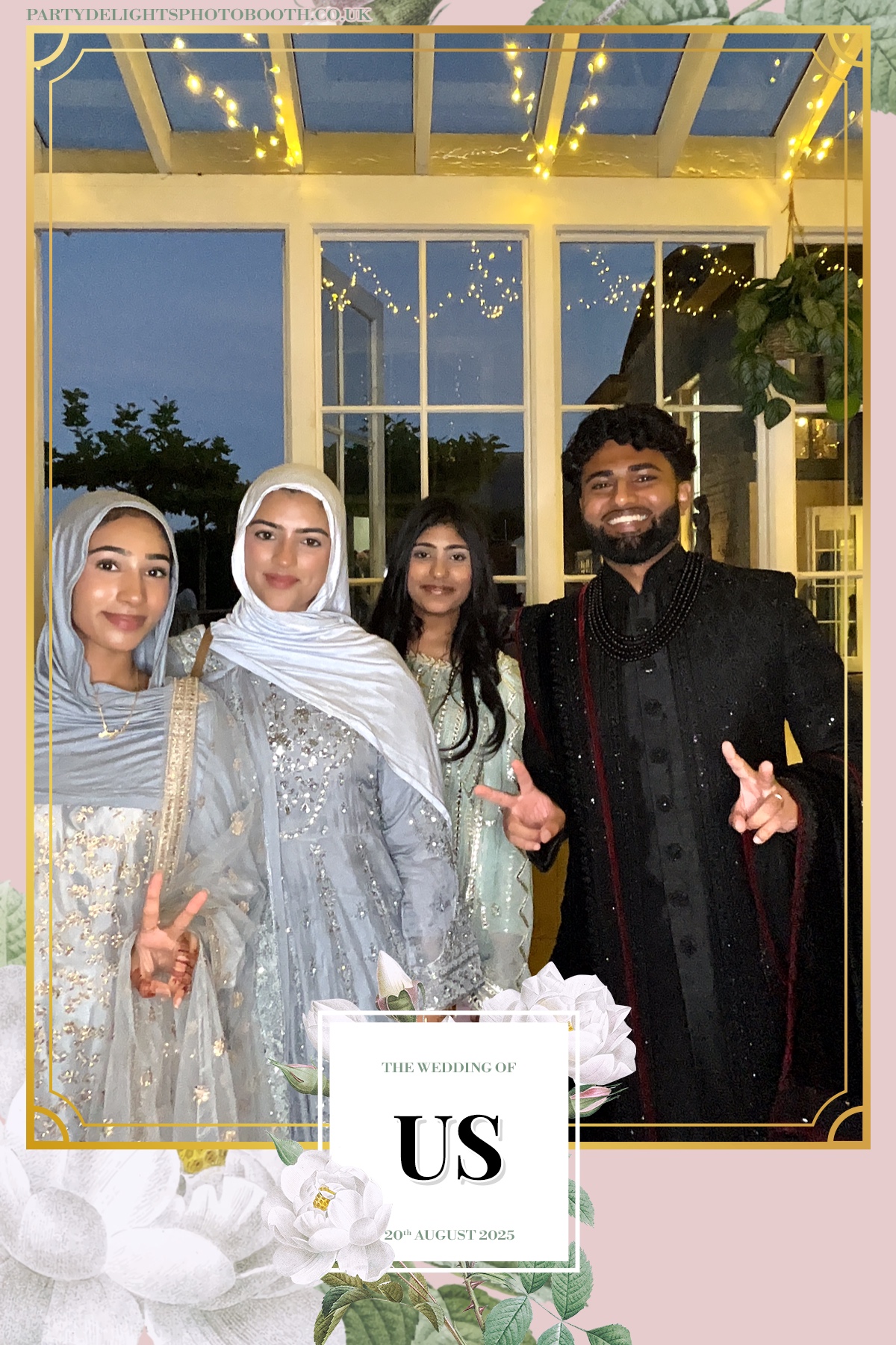 Safa & Usma Wedding | View more photos from the event at gallery.partydelightsphotobooth.co.uk/u/PartyDelightsPhotoBooth/Safa-Usma-Wedding