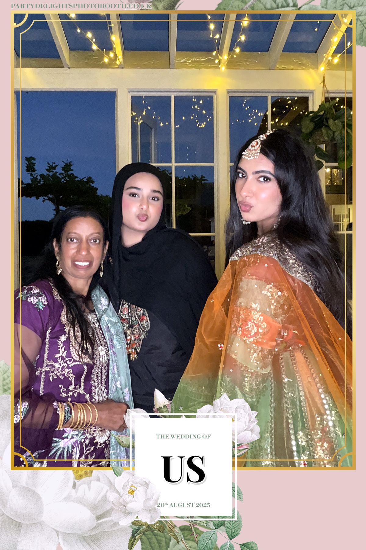 Safa & Usma Wedding | View more photos from the event at gallery.partydelightsphotobooth.co.uk/u/PartyDelightsPhotoBooth/Safa-Usma-Wedding