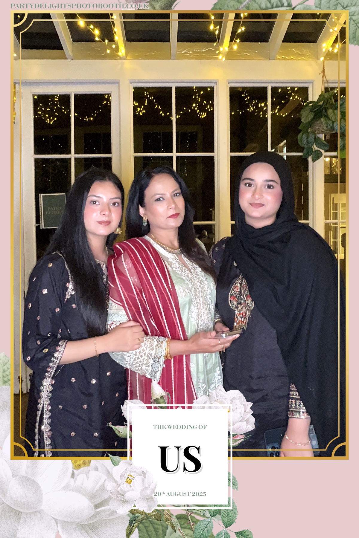 Safa & Usma Wedding | View more photos from the event at gallery.partydelightsphotobooth.co.uk/u/PartyDelightsPhotoBooth/Safa-Usma-Wedding