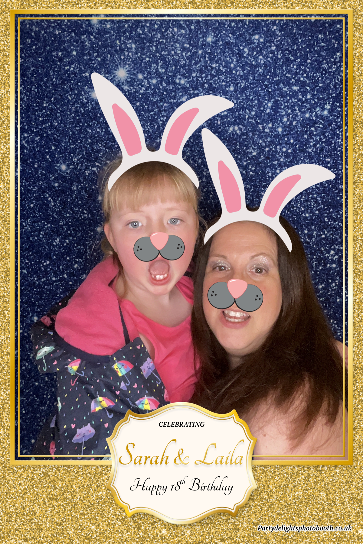 Sarah and Laila's 18th Birthday Party | View more photos from the event at gallery.partydelightsphotobooth.co.uk/u/PartyDelightsPhotoBooth/Sarah-and-Lailas-18th-Birthday-Party