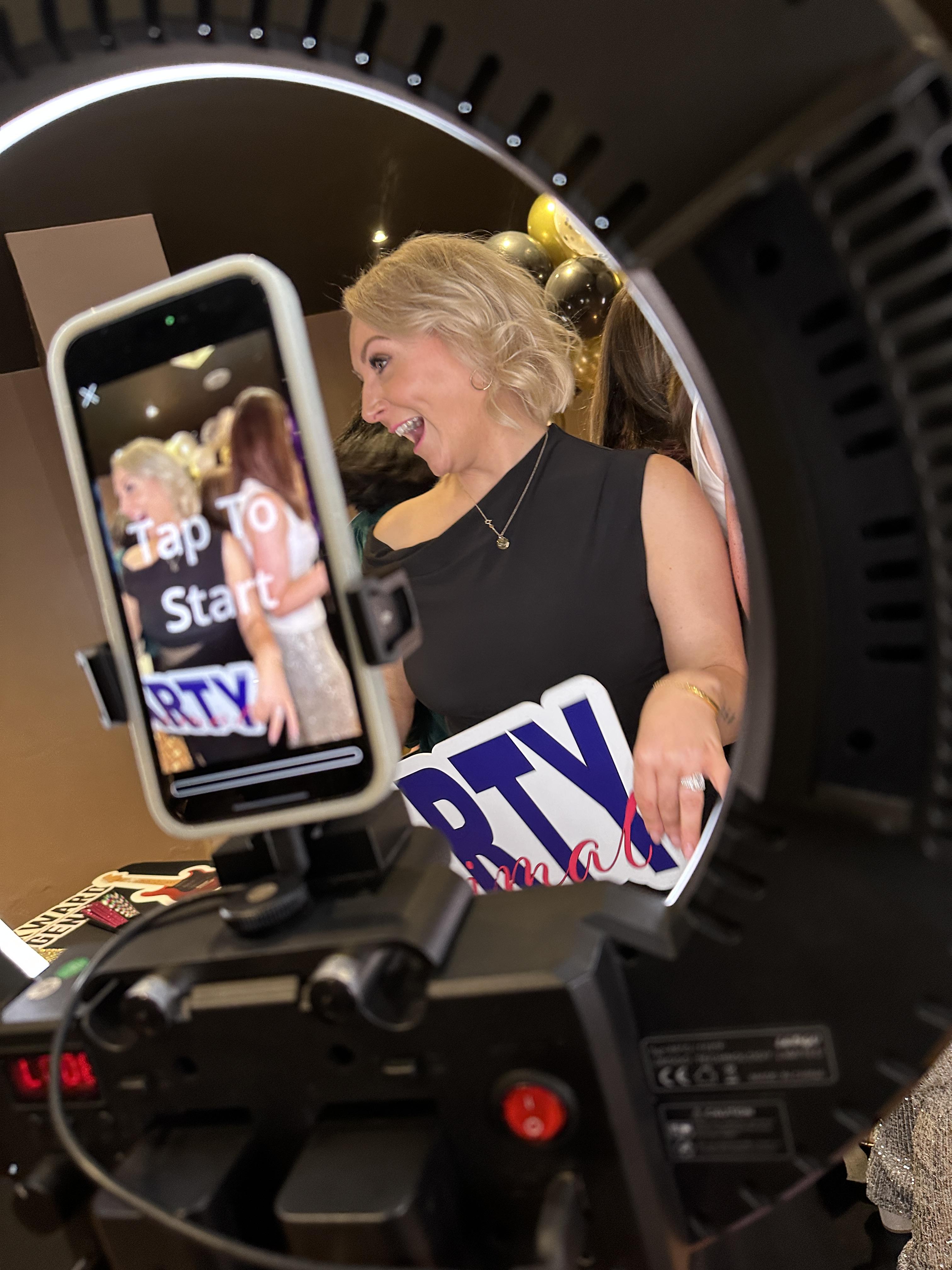 Siâns 40th | View more photos from the event at gallery.partydelightsphotobooth.co.uk/u/PartyDelightsPhotoBooth/Siâns-40th