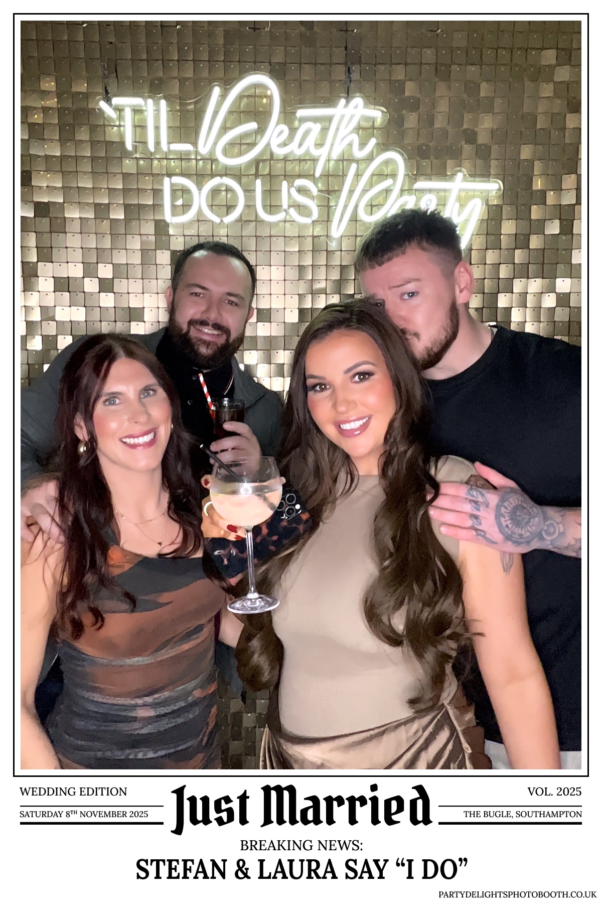 Stefan & Laura's Wedding Reception | View more photos from the event at gallery.partydelightsphotobooth.co.uk/u/PartyDelightsPhotoBooth/Stefan-Lauras-Wedding-Reception