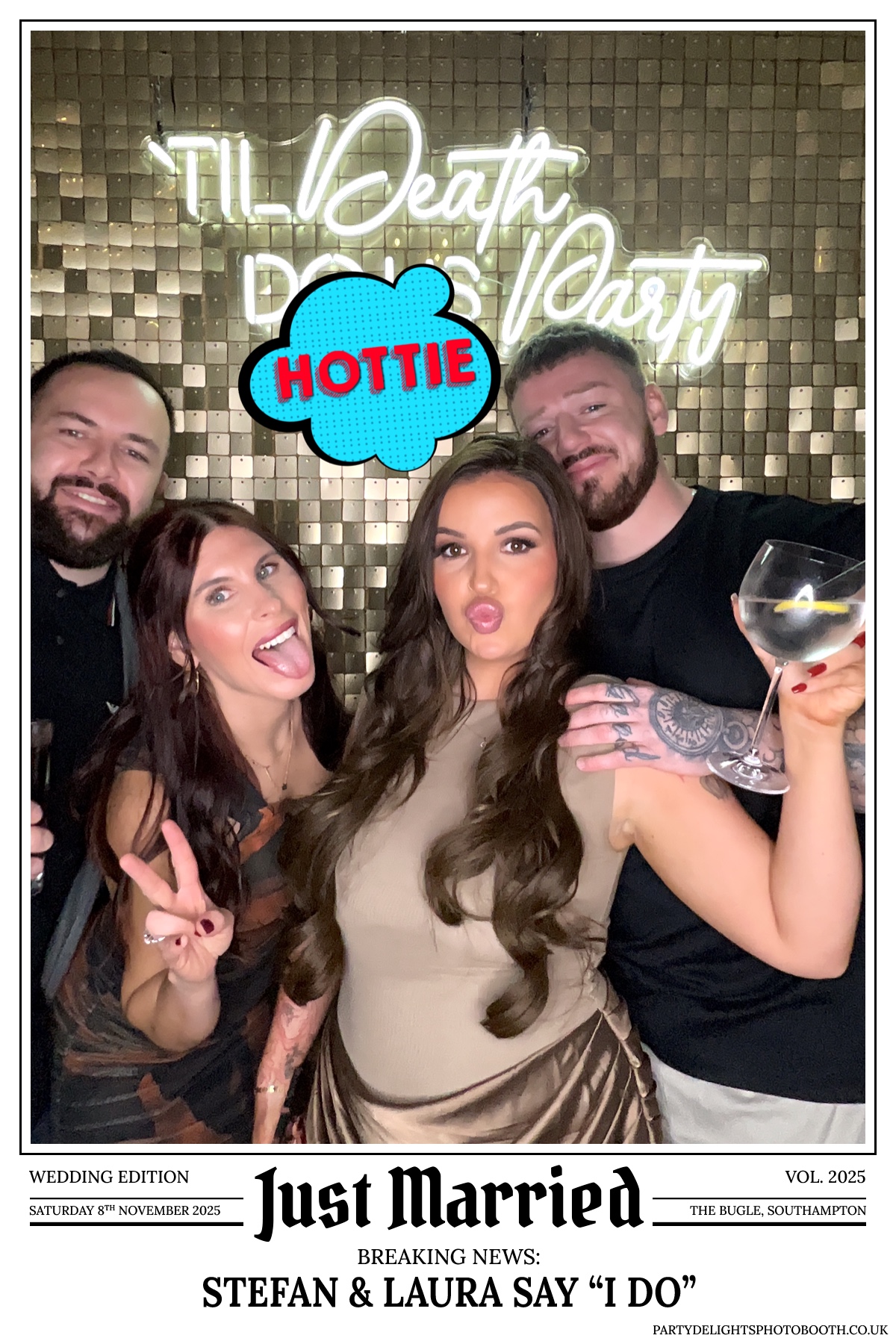 Stefan & Laura's Wedding Reception | View more photos from the event at gallery.partydelightsphotobooth.co.uk/u/PartyDelightsPhotoBooth/Stefan-Lauras-Wedding-Reception