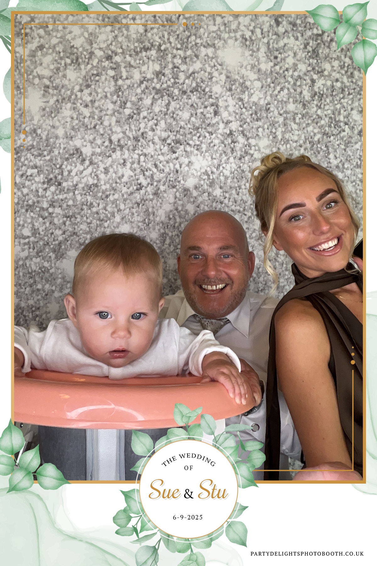 Sue and Stu’s Wedding | View more photos from the event at gallery.partydelightsphotobooth.co.uk/u/PartyDelightsPhotoBooth/Sue-and-Stu’s-Wedding
