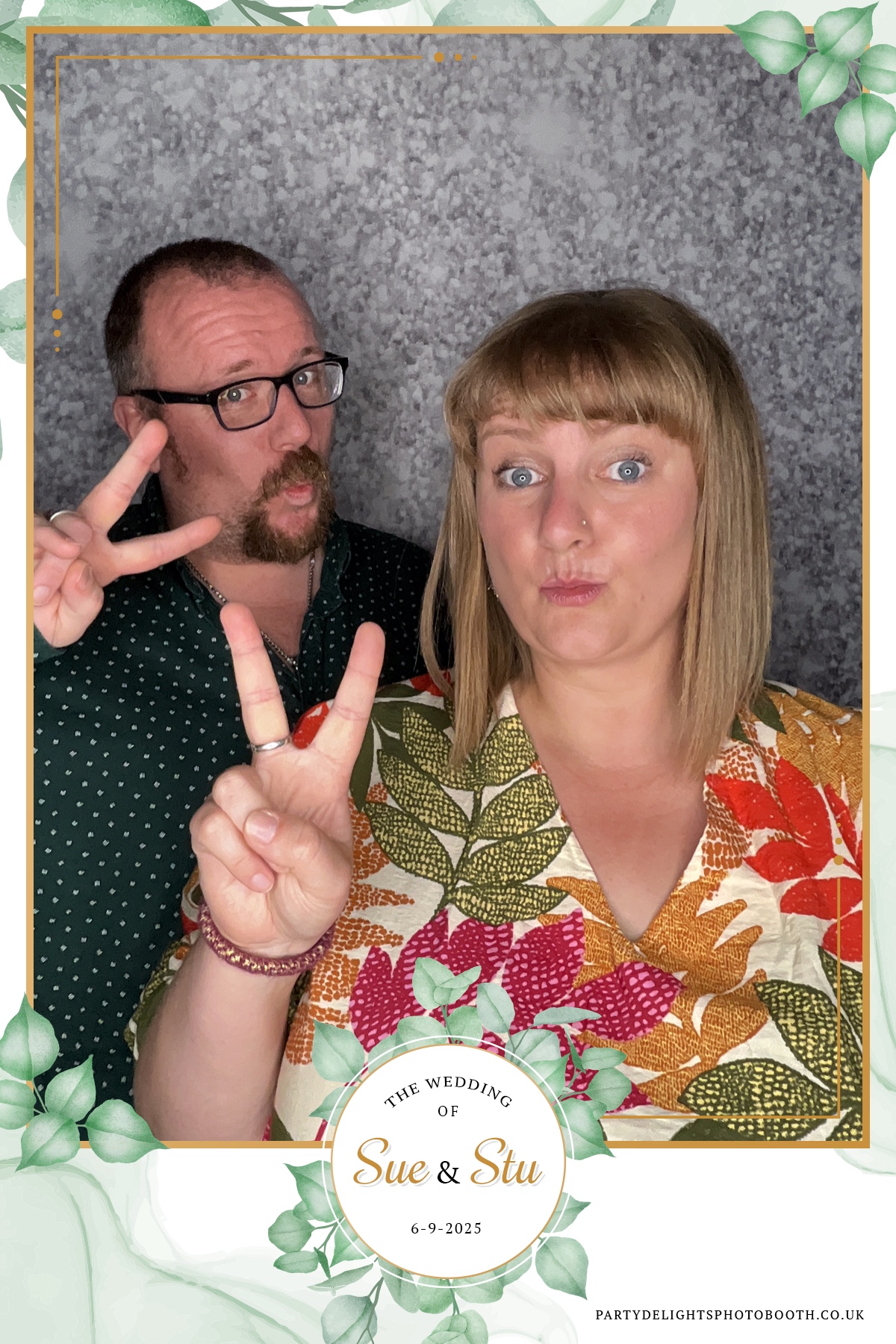 Sue and Stu’s Wedding | View more photos from the event at gallery.partydelightsphotobooth.co.uk/u/PartyDelightsPhotoBooth/Sue-and-Stu’s-Wedding