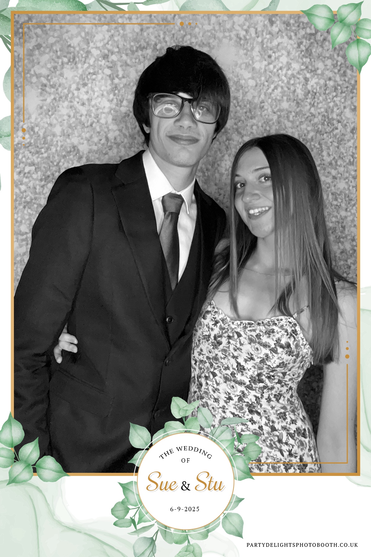 Sue and Stu’s Wedding | View more photos from the event at gallery.partydelightsphotobooth.co.uk/u/PartyDelightsPhotoBooth/Sue-and-Stu’s-Wedding