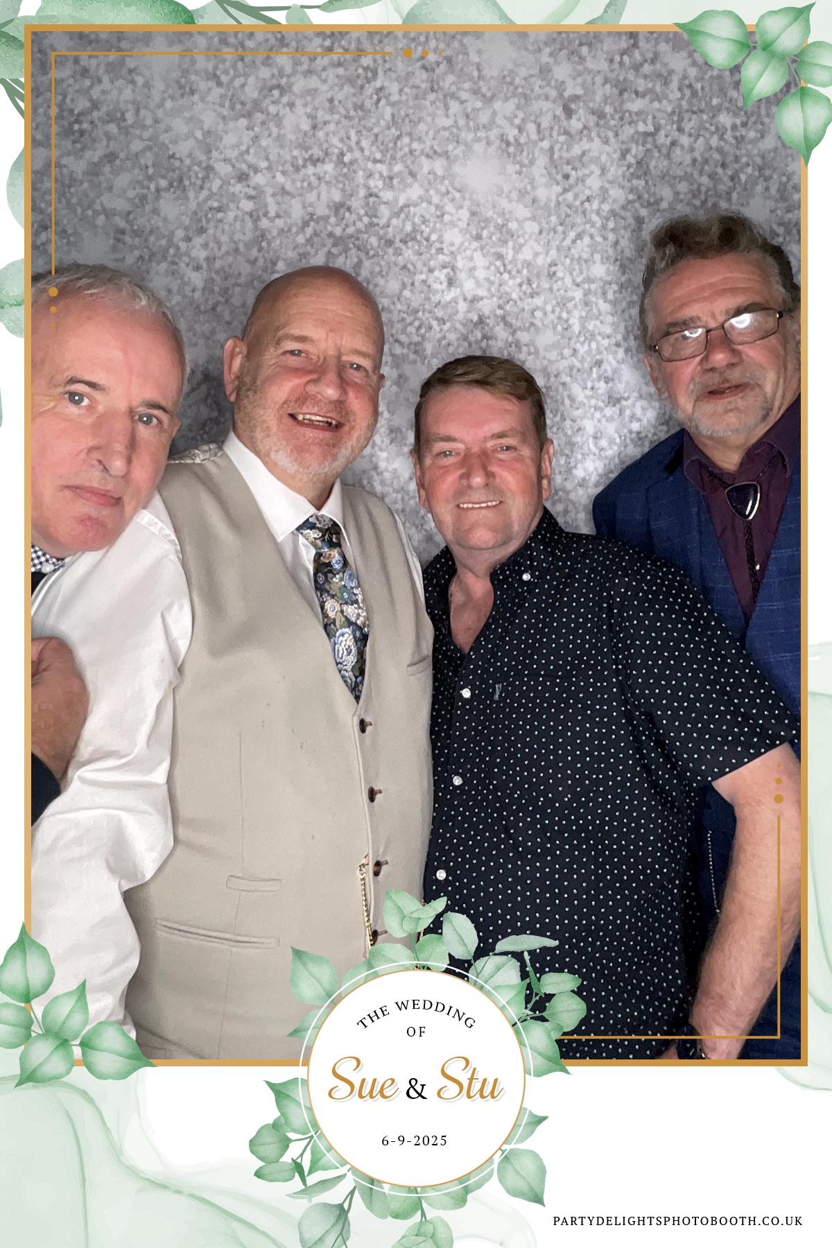 Sue and Stu’s Wedding | View more photos from the event at gallery.partydelightsphotobooth.co.uk/u/PartyDelightsPhotoBooth/Sue-and-Stu’s-Wedding
