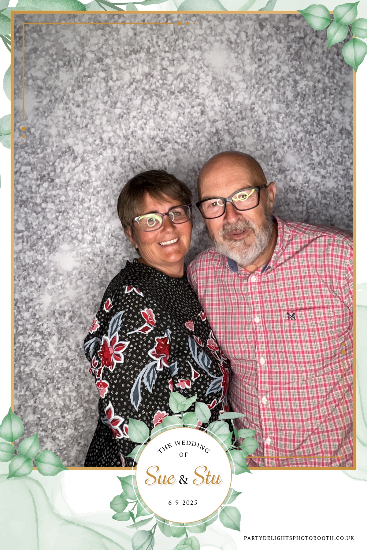 Sue and Stu’s Wedding | View more photos from the event at gallery.partydelightsphotobooth.co.uk/u/PartyDelightsPhotoBooth/Sue-and-Stu’s-Wedding
