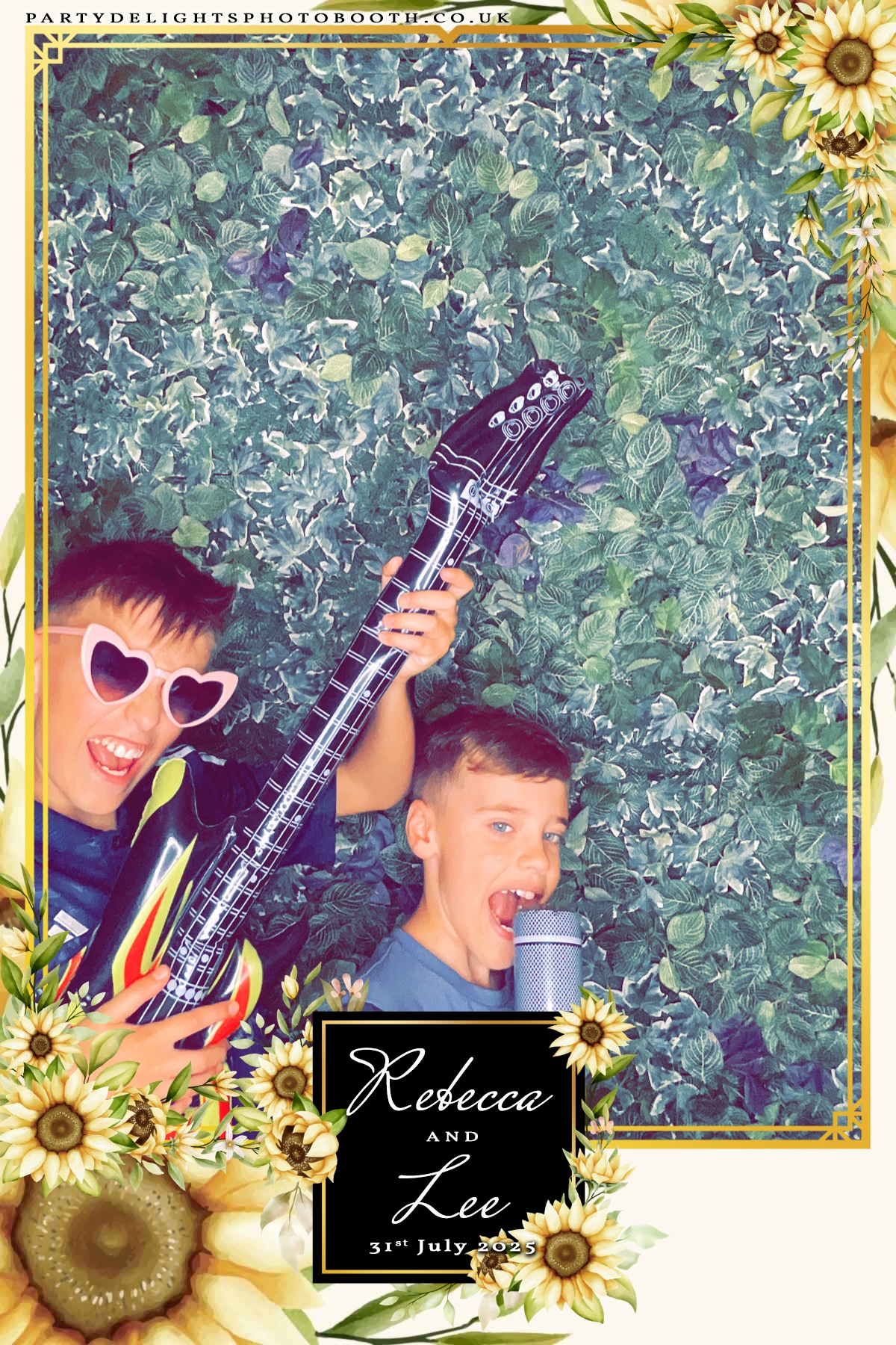 The Churn Wedding | View more photos from the event at gallery.partydelightsphotobooth.co.uk/u/PartyDelightsPhotoBooth/The-Churn-Wedding