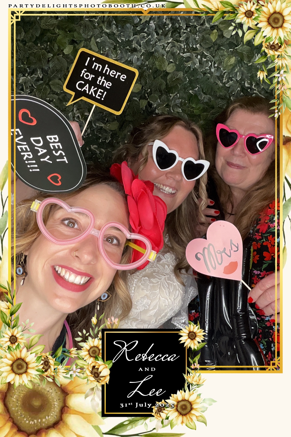The Churn Wedding | View more photos from the event at gallery.partydelightsphotobooth.co.uk/u/PartyDelightsPhotoBooth/The-Churn-Wedding