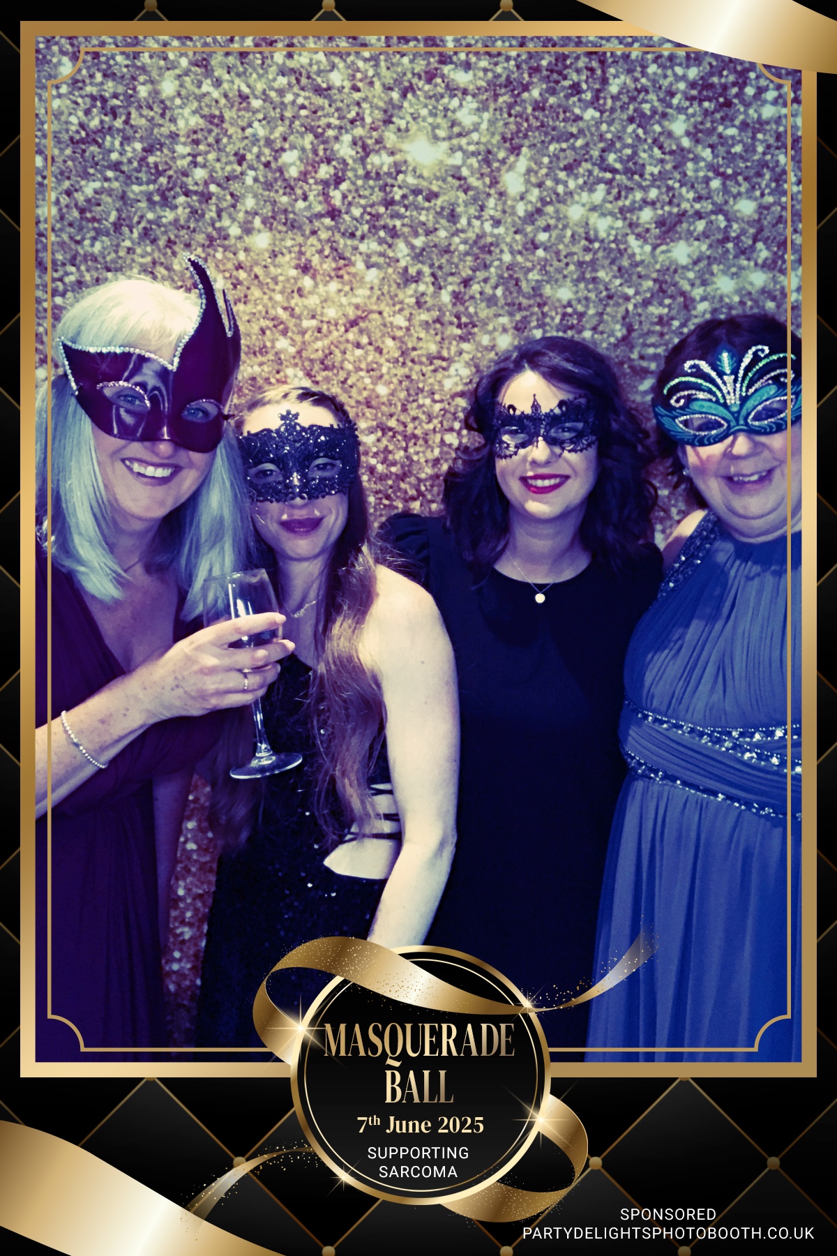 The Mascarade Ball - Sarcoma UK | View more photos from the event at gallery.partydelightsphotobooth.co.uk/u/PartyDelightsPhotoBooth/The-Mascarade-Ball-Sarcoma-UK