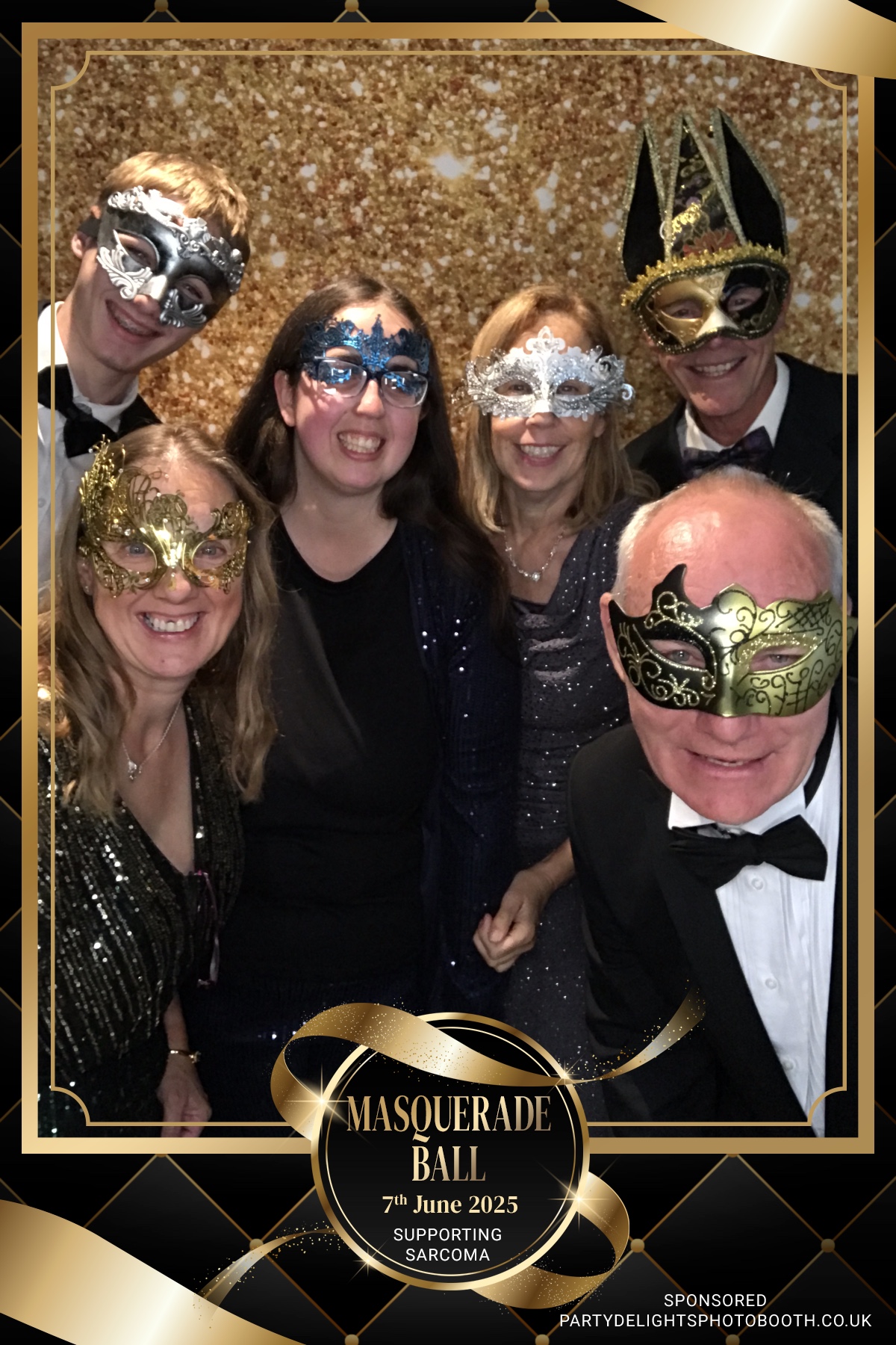 The Mascarade Ball - Sarcoma UK | View more photos from the event at gallery.partydelightsphotobooth.co.uk/u/PartyDelightsPhotoBooth/The-Mascarade-Ball-Sarcoma-UK
