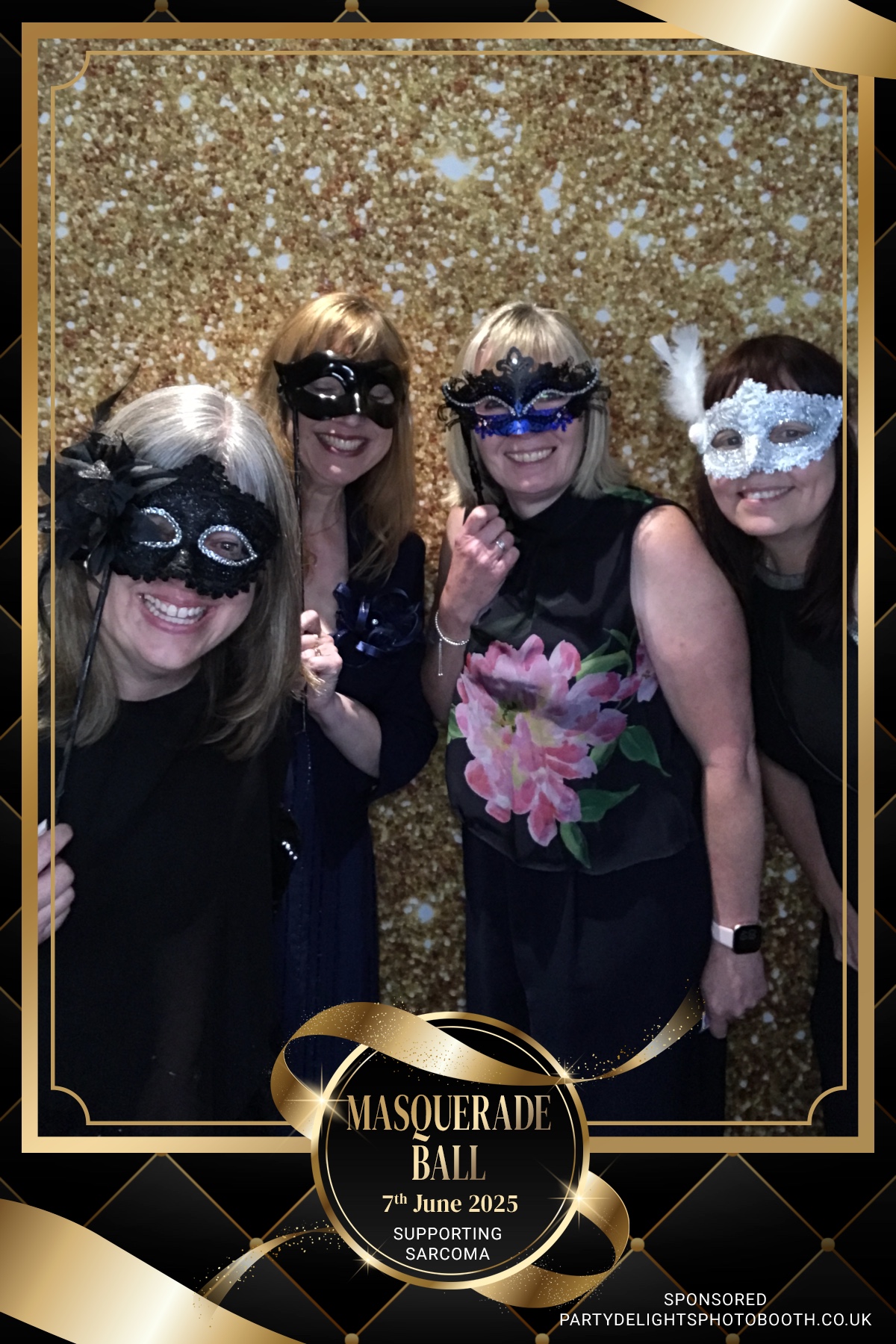The Mascarade Ball - Sarcoma UK | View more photos from the event at gallery.partydelightsphotobooth.co.uk/u/PartyDelightsPhotoBooth/The-Mascarade-Ball-Sarcoma-UK