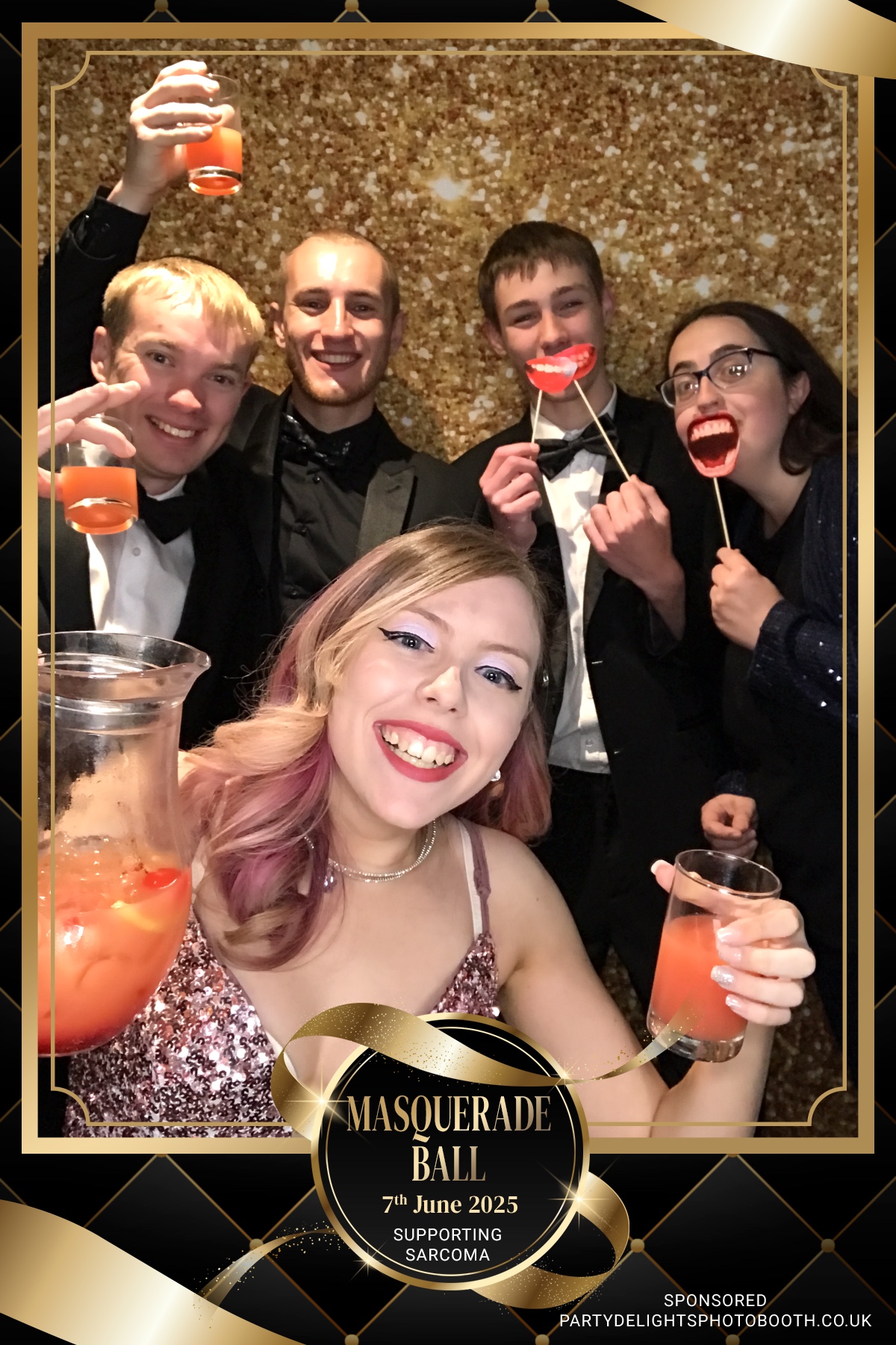 The Mascarade Ball - Sarcoma UK | View more photos from the event at gallery.partydelightsphotobooth.co.uk/u/PartyDelightsPhotoBooth/The-Mascarade-Ball-Sarcoma-UK