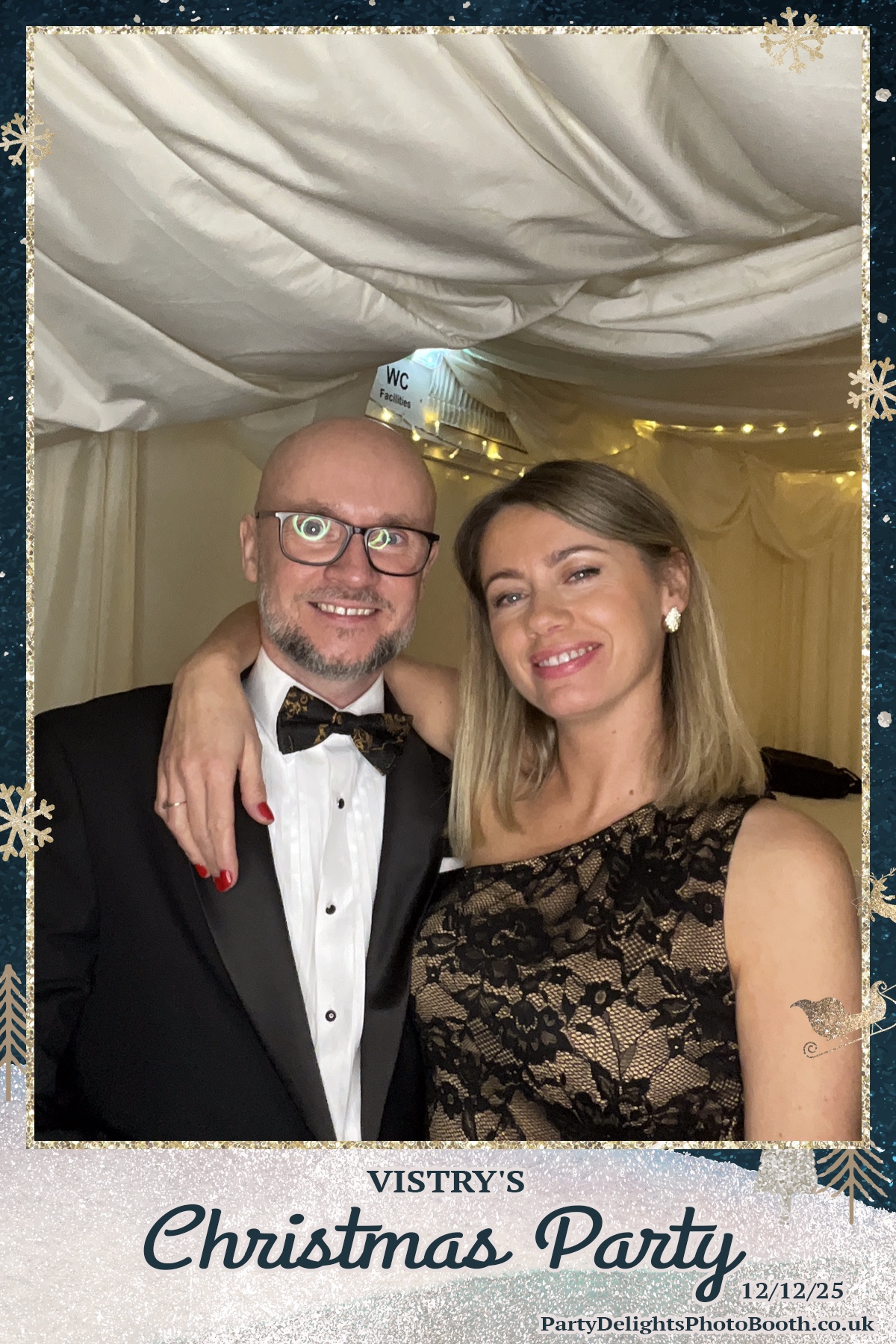 Vistry Christmas Party 2025 | View more photos from the event at gallery.partydelightsphotobooth.co.uk/u/PartyDelightsPhotoBooth/Vistry-Christmas-Party-2025