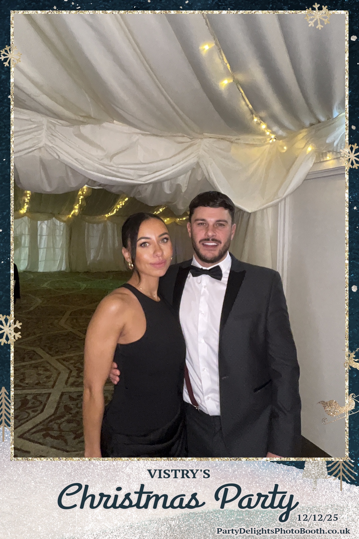 Vistry Christmas Party 2025 | View more photos from the event at gallery.partydelightsphotobooth.co.uk/u/PartyDelightsPhotoBooth/Vistry-Christmas-Party-2025