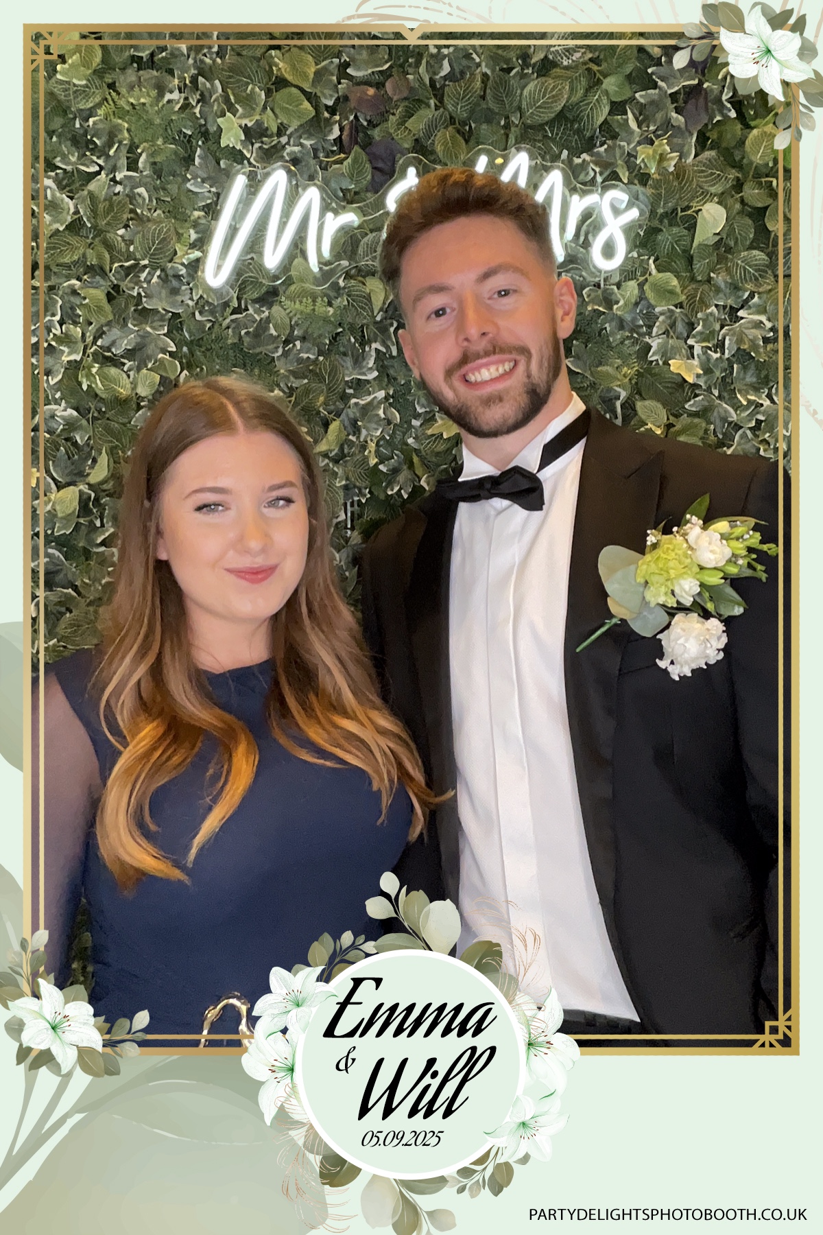 Will & Emma’s Wedding | View more photos from the event at gallery.partydelightsphotobooth.co.uk/u/PartyDelightsPhotoBooth/Will-Emma’s-Wedding