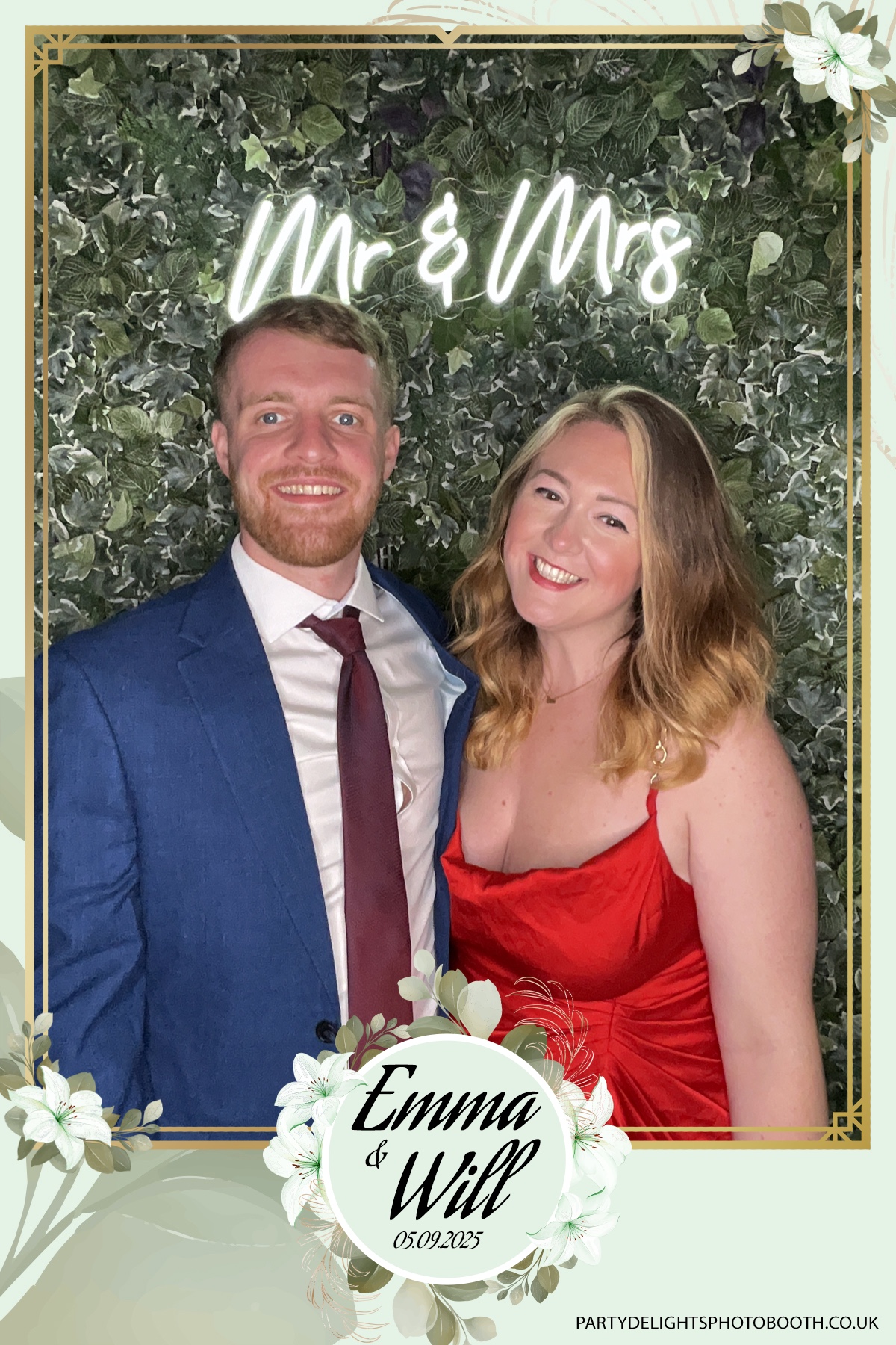 Will & Emma’s Wedding | View more photos from the event at gallery.partydelightsphotobooth.co.uk/u/PartyDelightsPhotoBooth/Will-Emma’s-Wedding