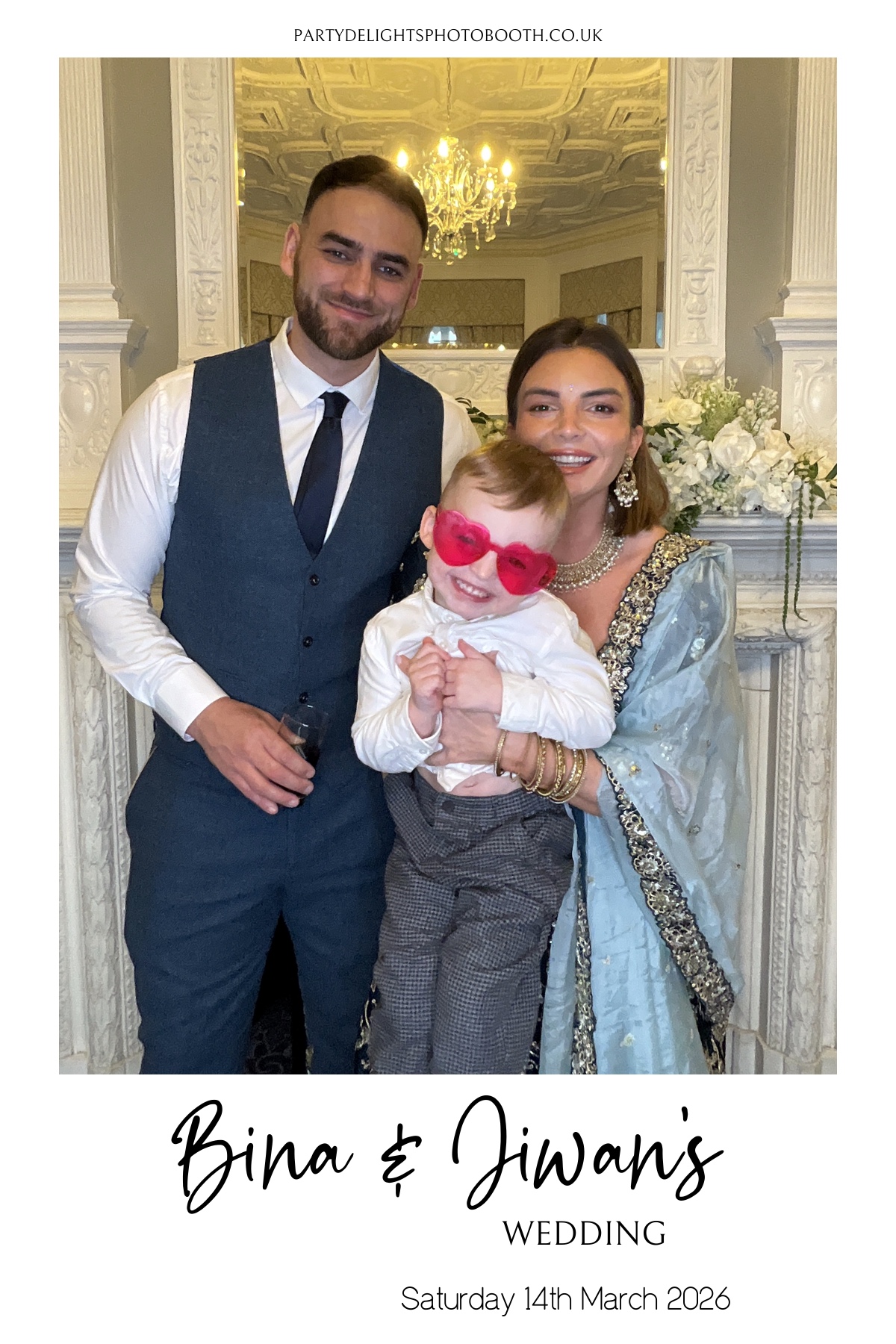 Bina and Jiwan's Wedding | View more photos from the event at gallery.partydelightsphotobooth.co.uk/u/PartyDelightsPhotoBooth/Bina-and-Jiwans-Wedding