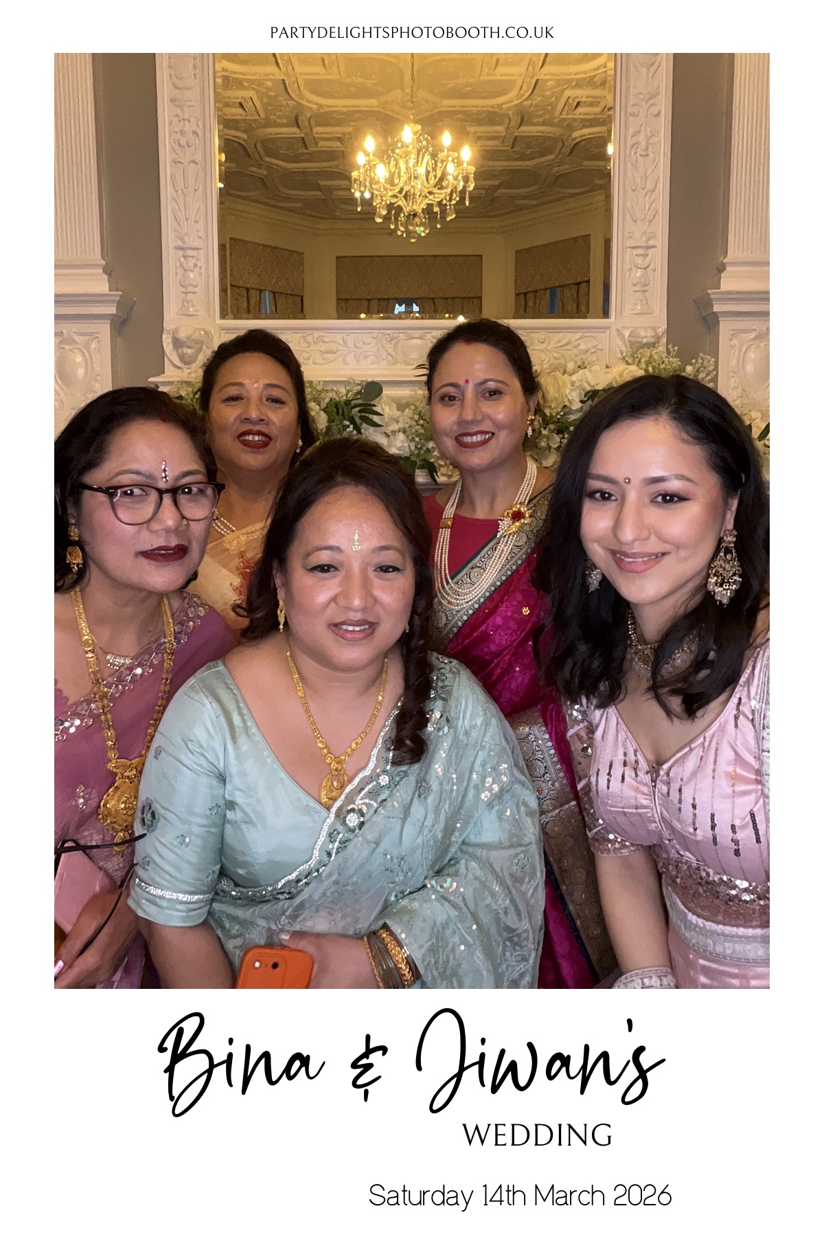 Bina and Jiwan's Wedding | View more photos from the event at gallery.partydelightsphotobooth.co.uk/u/PartyDelightsPhotoBooth/Bina-and-Jiwans-Wedding