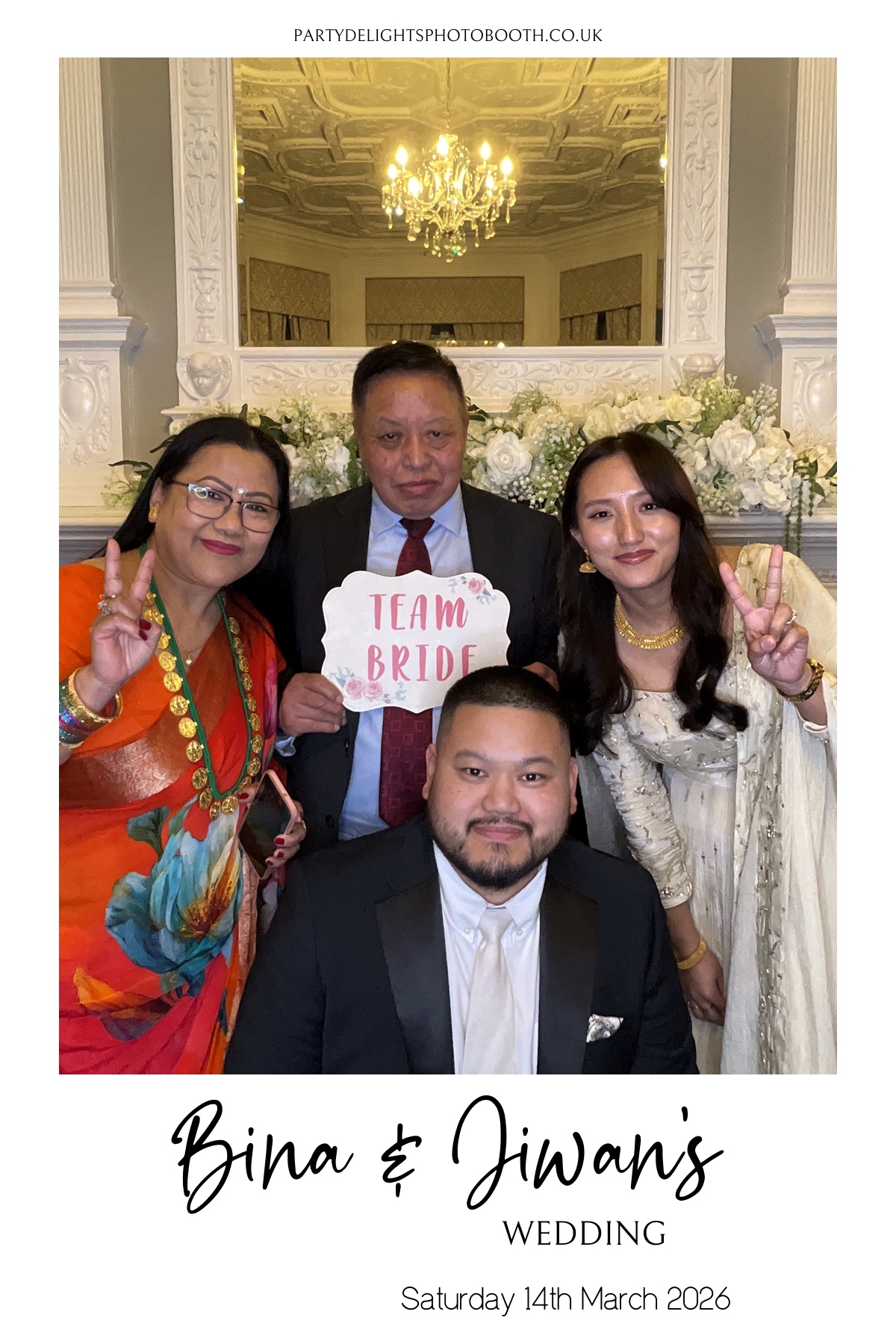 Bina and Jiwan's Wedding | View more photos from the event at gallery.partydelightsphotobooth.co.uk/u/PartyDelightsPhotoBooth/Bina-and-Jiwans-Wedding