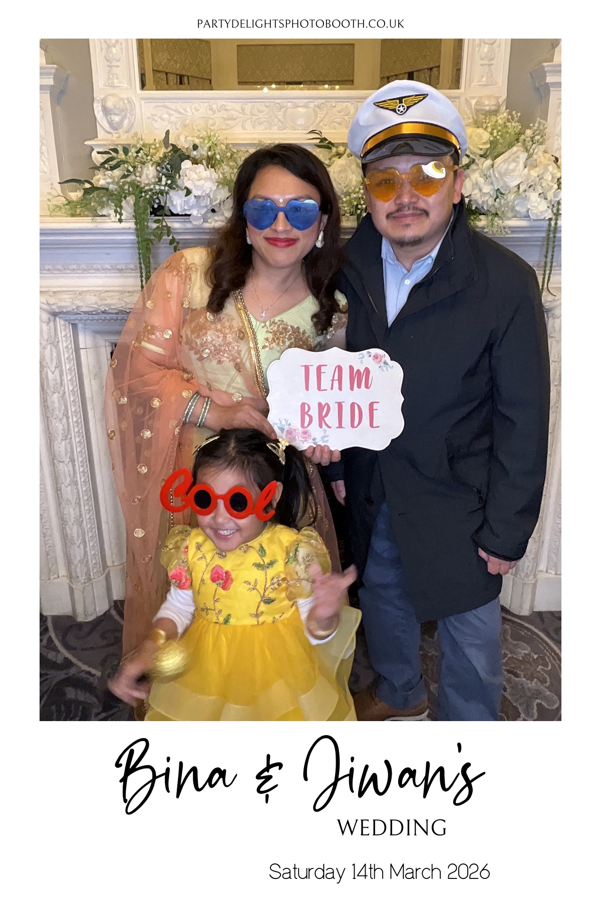 Bina and Jiwan's Wedding | View more photos from the event at gallery.partydelightsphotobooth.co.uk/u/PartyDelightsPhotoBooth/Bina-and-Jiwans-Wedding