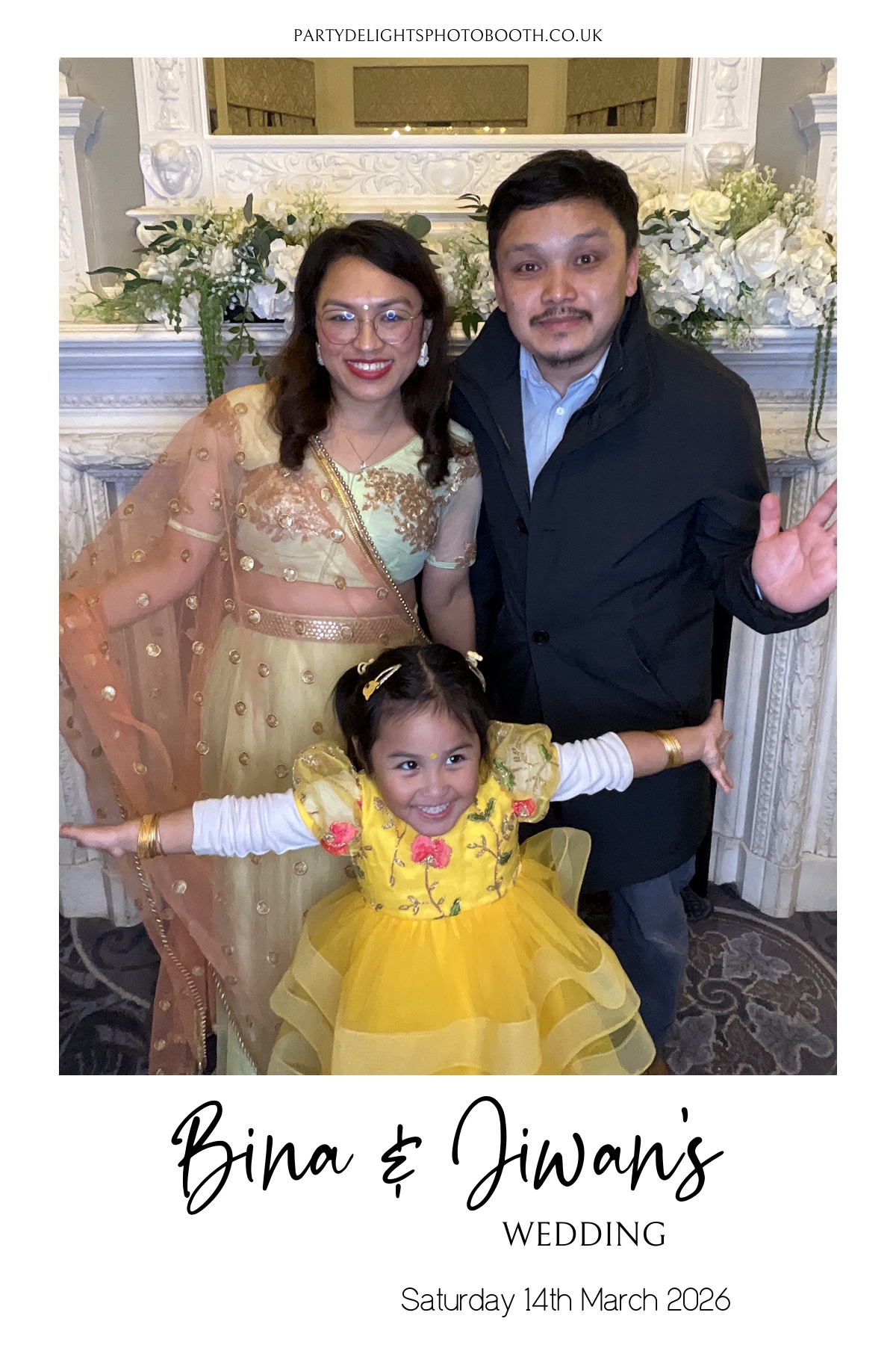 Bina and Jiwan's Wedding | View more photos from the event at gallery.partydelightsphotobooth.co.uk/u/PartyDelightsPhotoBooth/Bina-and-Jiwans-Wedding