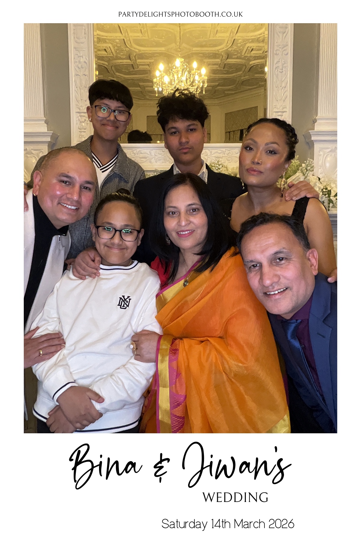 Bina and Jiwan's Wedding | View more photos from the event at gallery.partydelightsphotobooth.co.uk/u/PartyDelightsPhotoBooth/Bina-and-Jiwans-Wedding