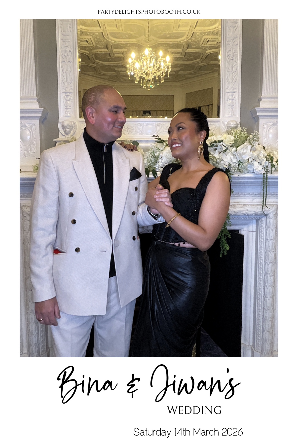 Bina and Jiwan's Wedding | View more photos from the event at gallery.partydelightsphotobooth.co.uk/u/PartyDelightsPhotoBooth/Bina-and-Jiwans-Wedding