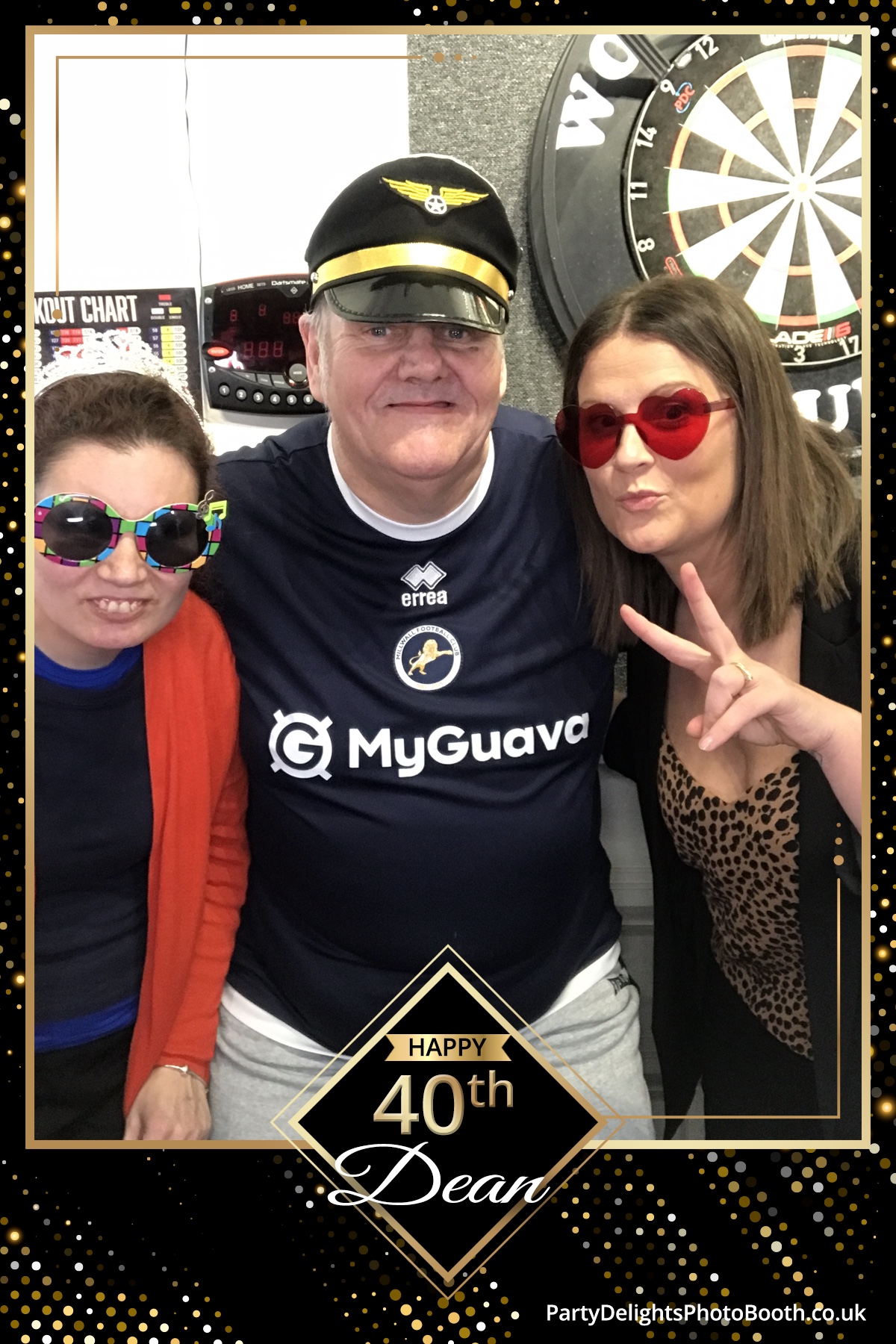 Deans 40th Birthday | View more photos from the event at gallery.partydelightsphotobooth.co.uk/u/PartyDelightsPhotoBooth/Deans-40th-Birthday